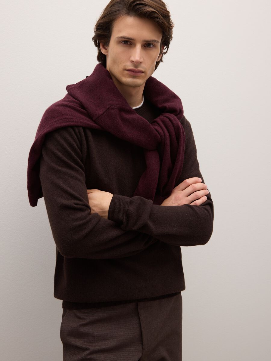 Brown crew neck pullover in pure lambswool regular fit_0