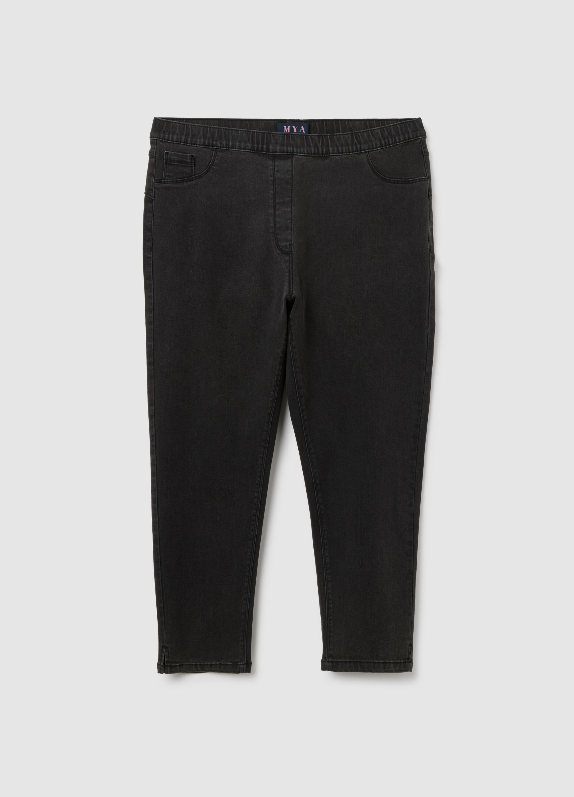 Women's black denim regular fit jeggings