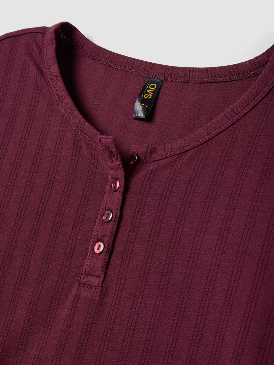 Maglia pigiama rossa in viscosa elasticizzata a costine_1