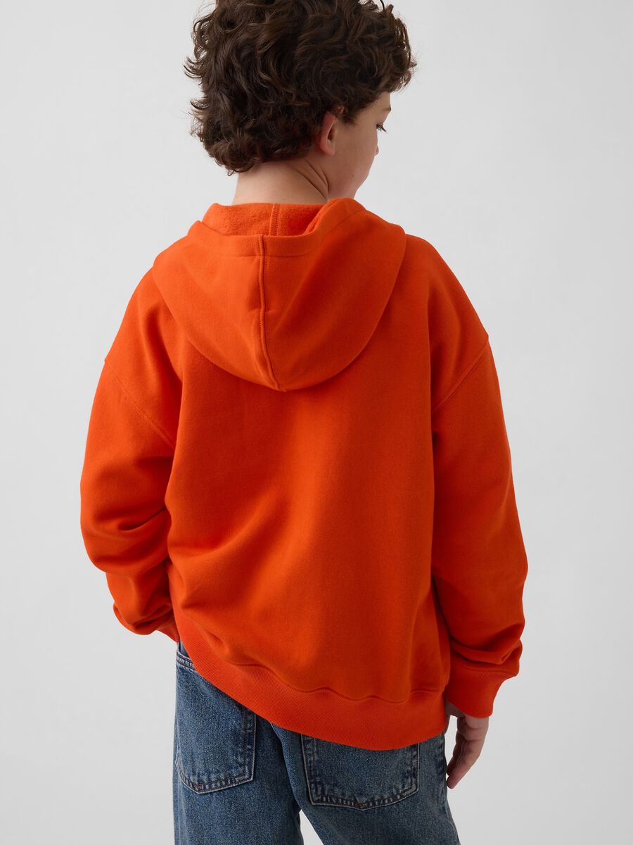Felpa in misto cotone arancione da bambino con logo, zip e cappuccio_2