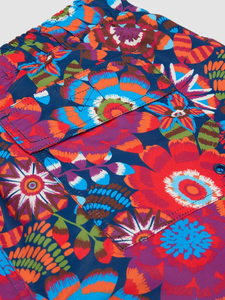 Boxer mare multicolor con fantasia floreale e coulisse_5