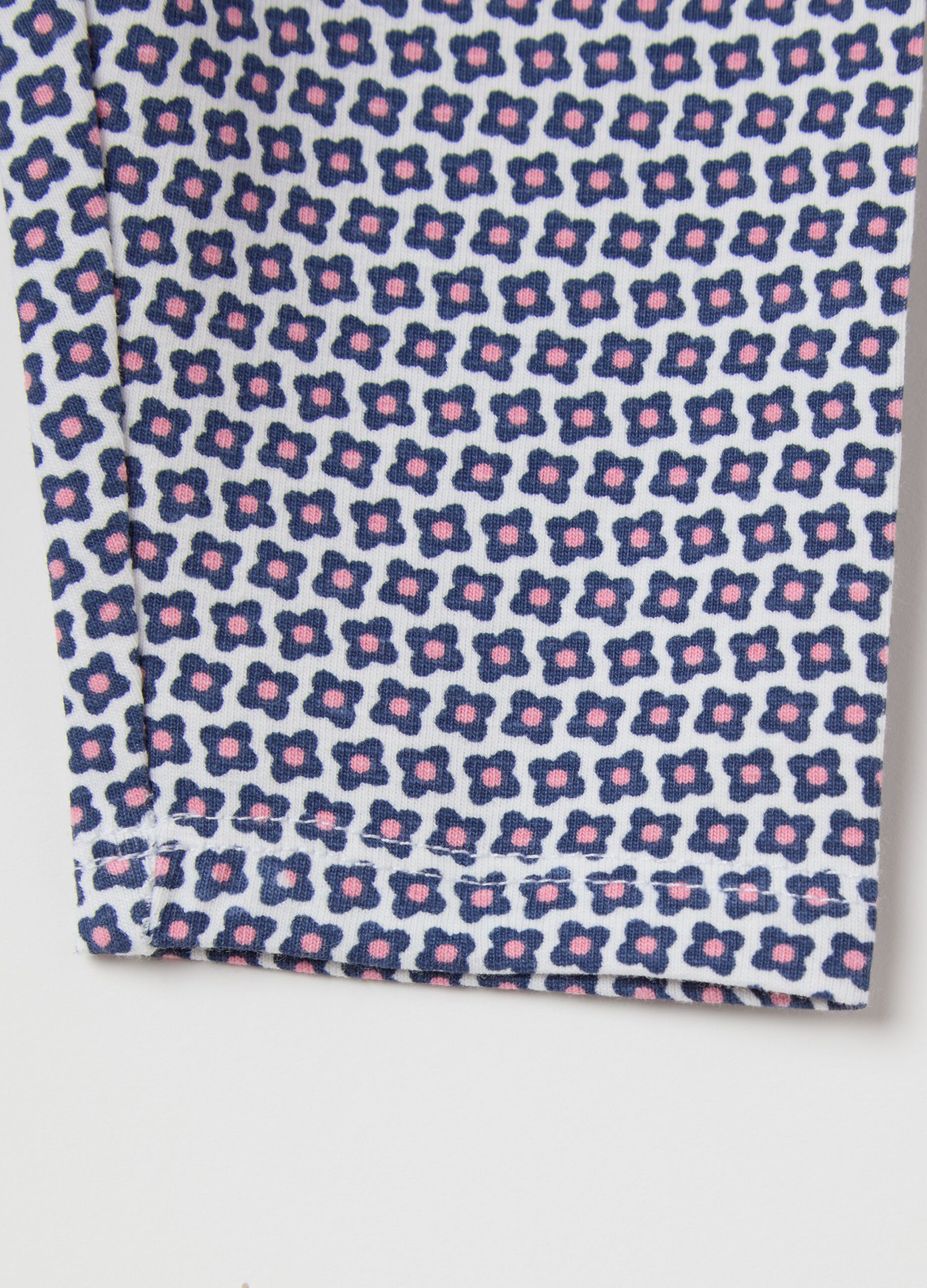 Three-quarter leggings with print