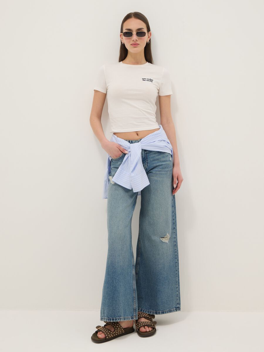 Slim fit white pure cotton T-shirt with writing_1