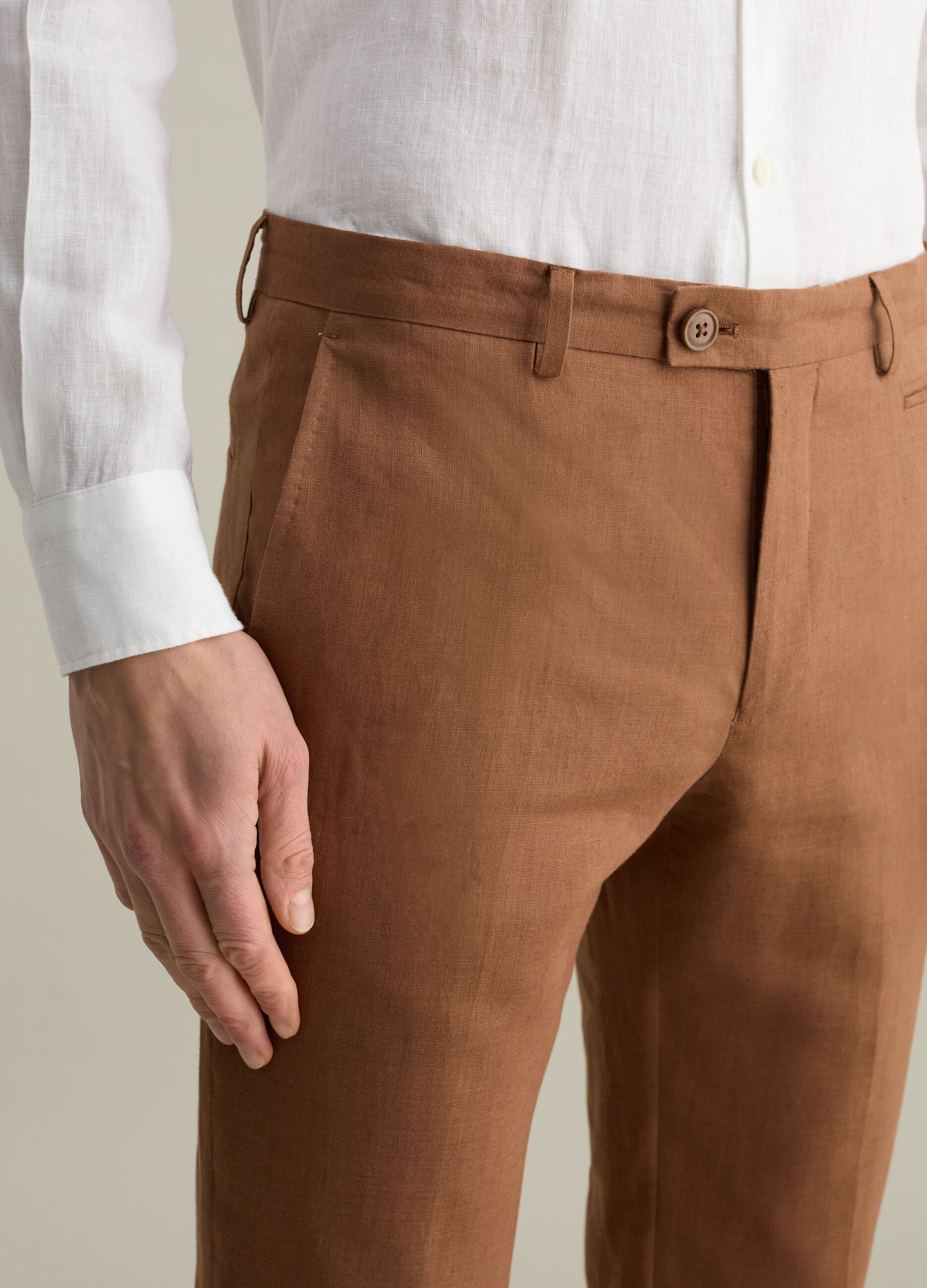 Contemporary slim-fit trousers in linen