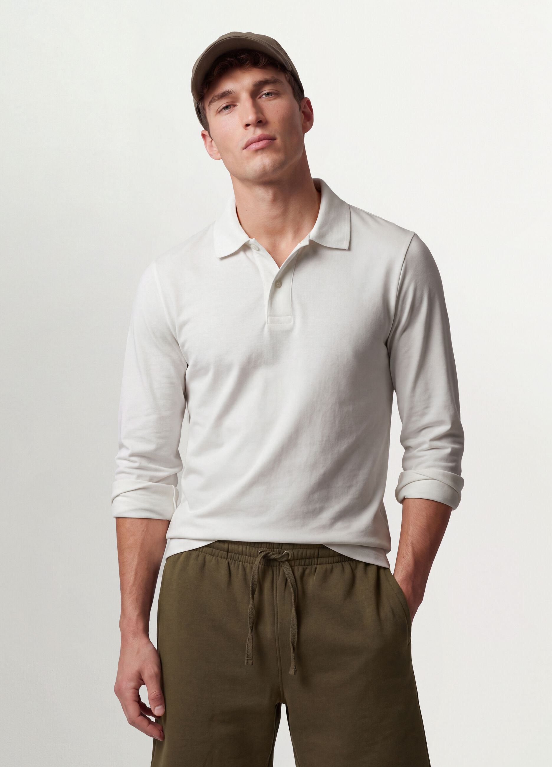 White long-sleeve polo in pure organic cotton piqu&eacute;, regular fit