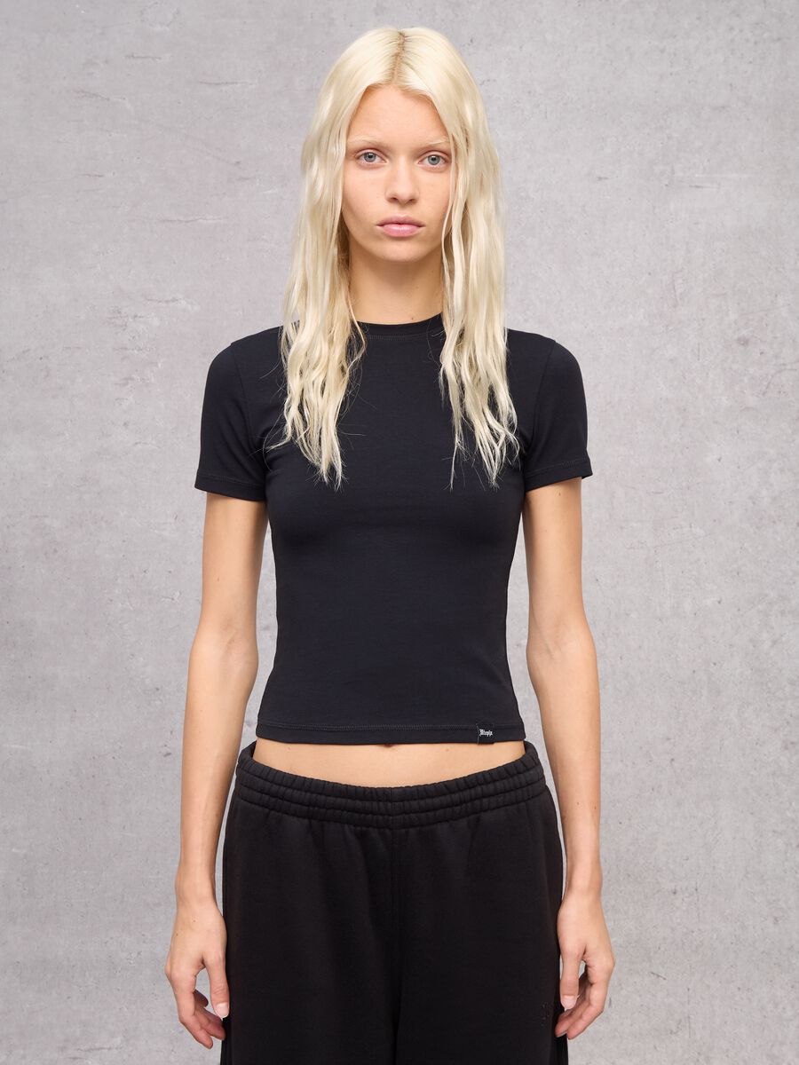 Perfect Black T-shirt_0