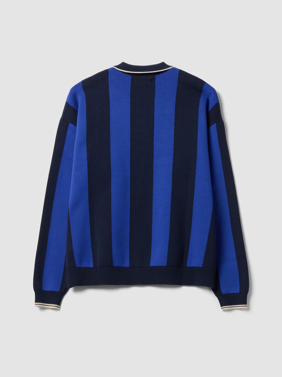 Blue and black pure cotton polo-collar top with oversized fit_6