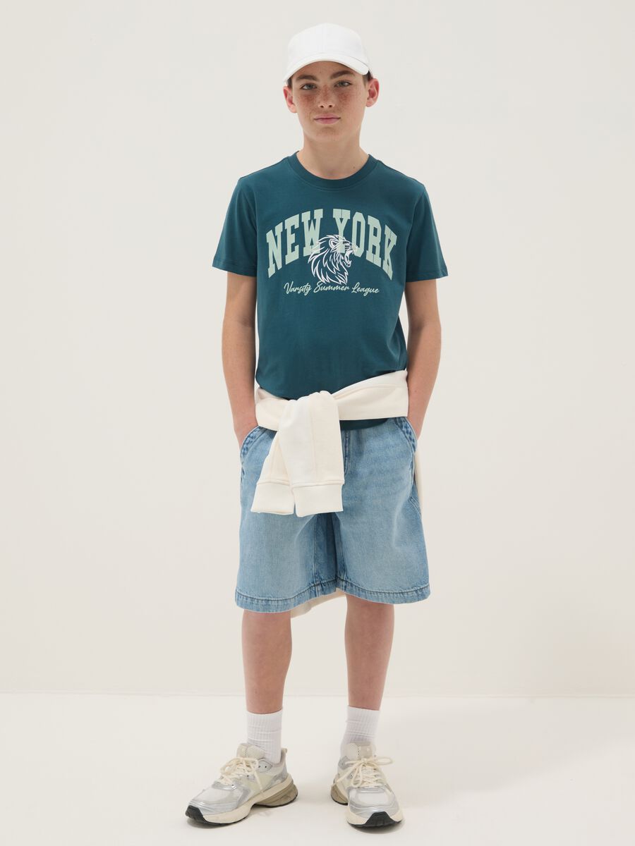 Boys&rsquo; blue denim shorts in cotton blend, straight fit_0