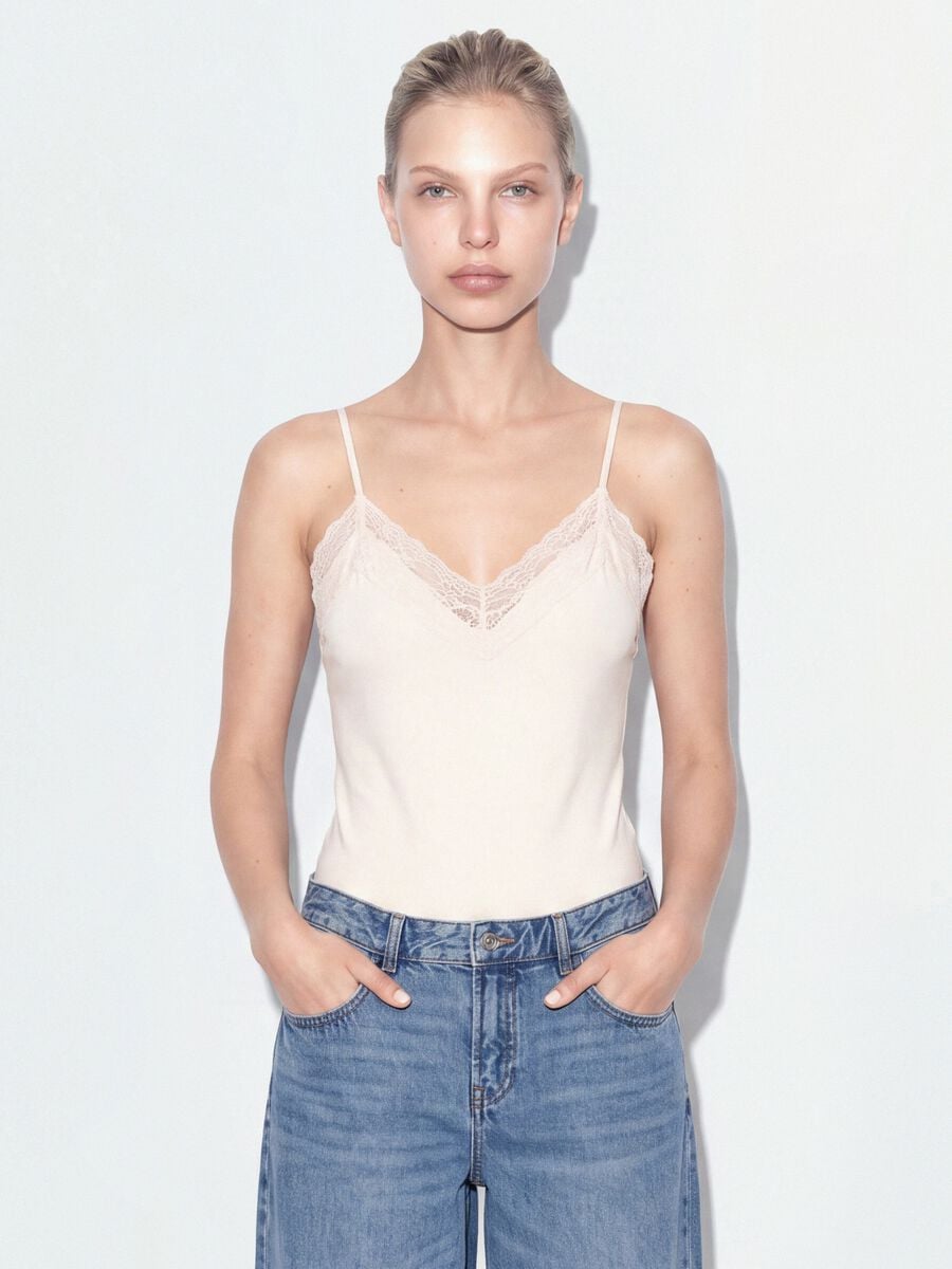 White fitted stretch-cotton bodysuit with lace_0