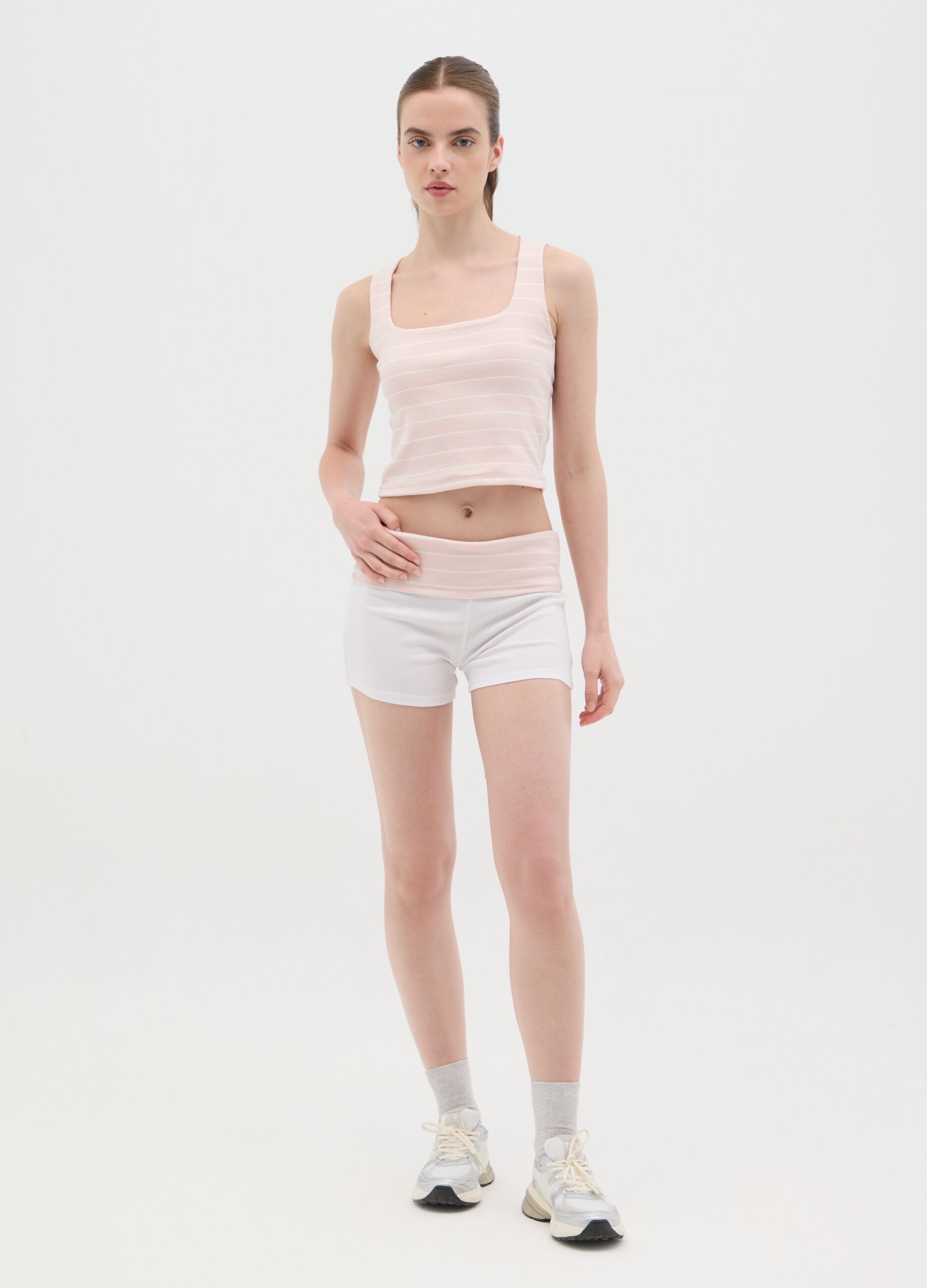 Women's multicolour pure cotton slim fit shorts with cuffs