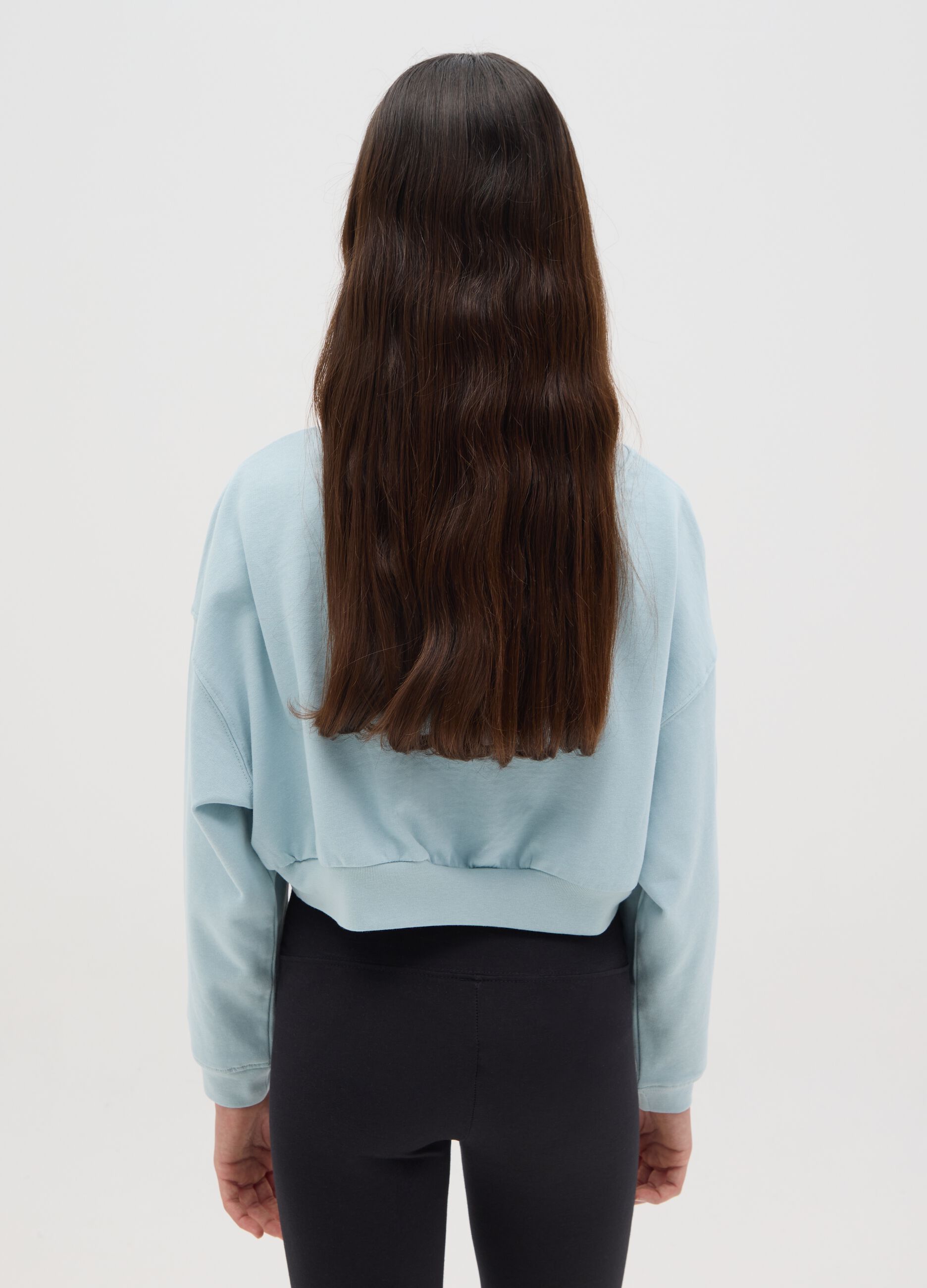 Girls’ light blue regular fit cropped sweatshirt in 100% cotton