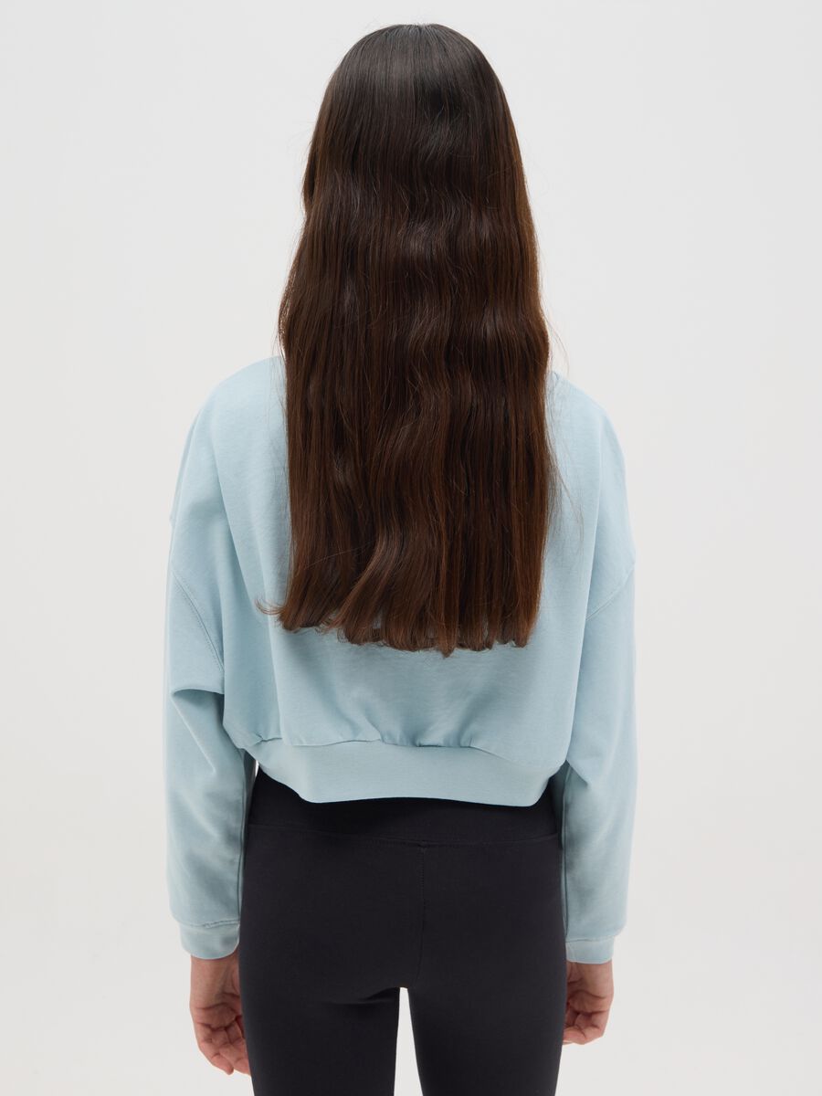 Girls’ light blue regular fit cropped sweatshirt in 100% cotton_1