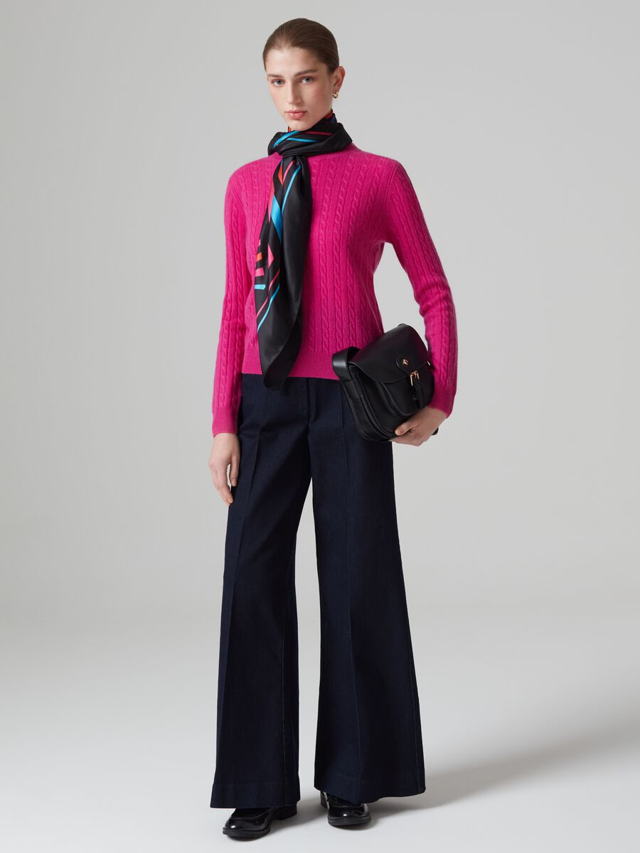 Pullover in cashmere con lavorazione a trecce_0