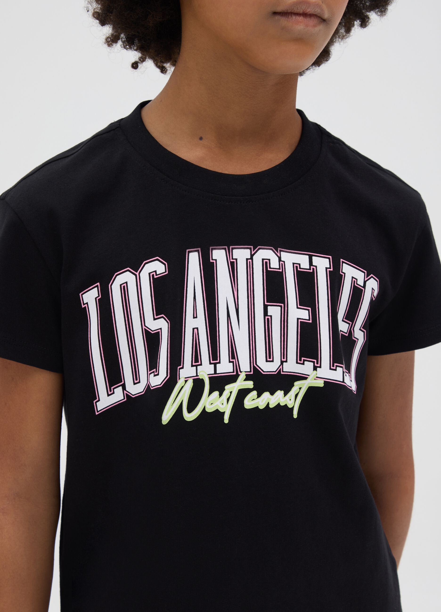 Black cotton T-shirt with lettering print