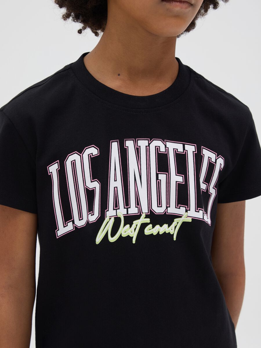 Black cotton T-shirt with lettering print_2