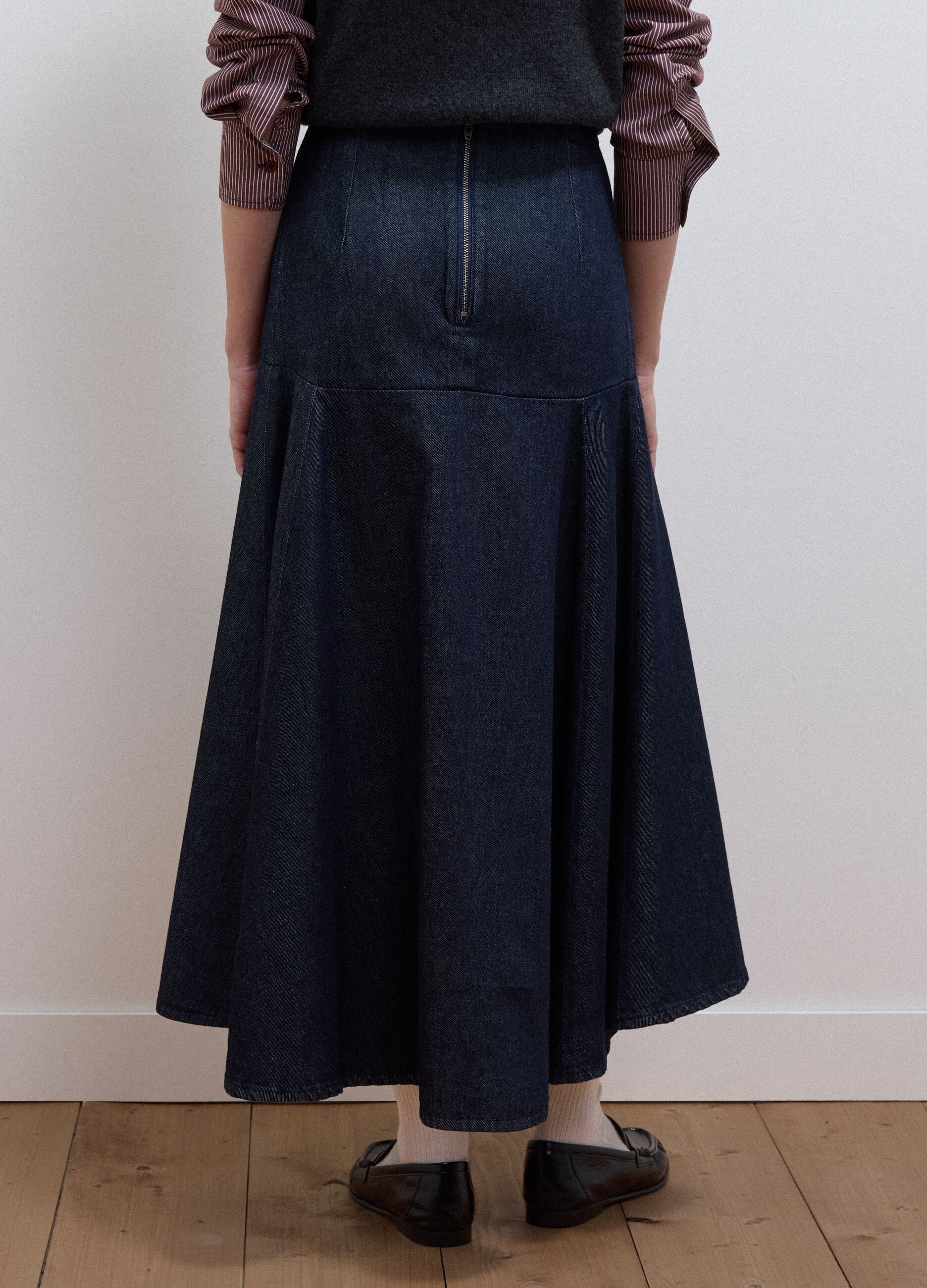 Gonna midi in denim di puro cotone