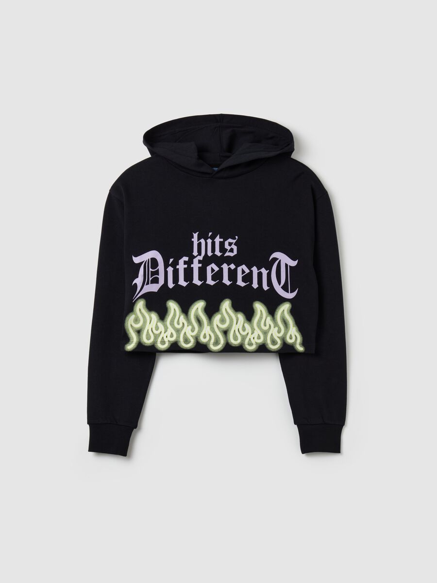 Crop sweatshirt with hood and print_3