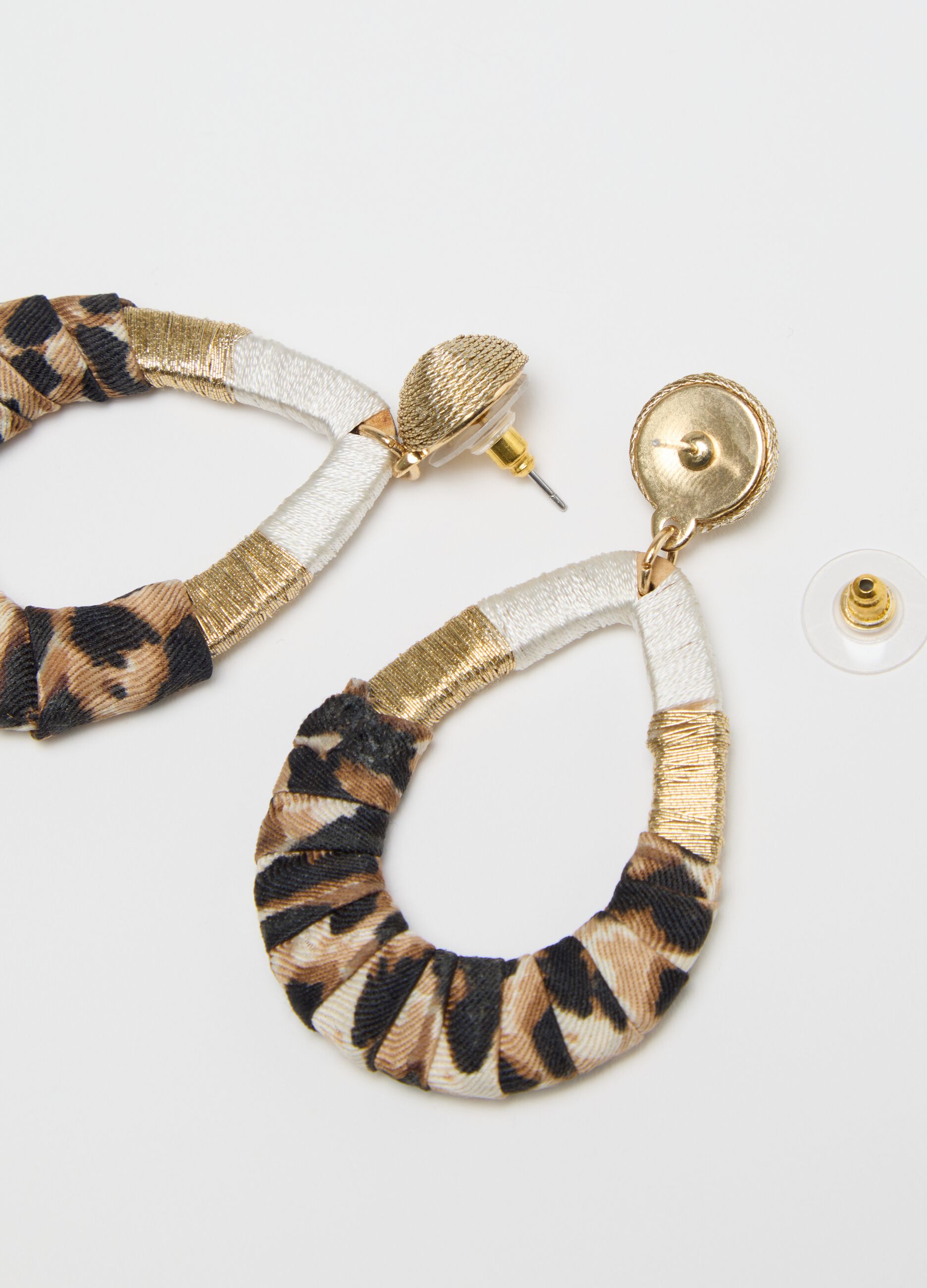 Beige teardrop earrings with animal print insert