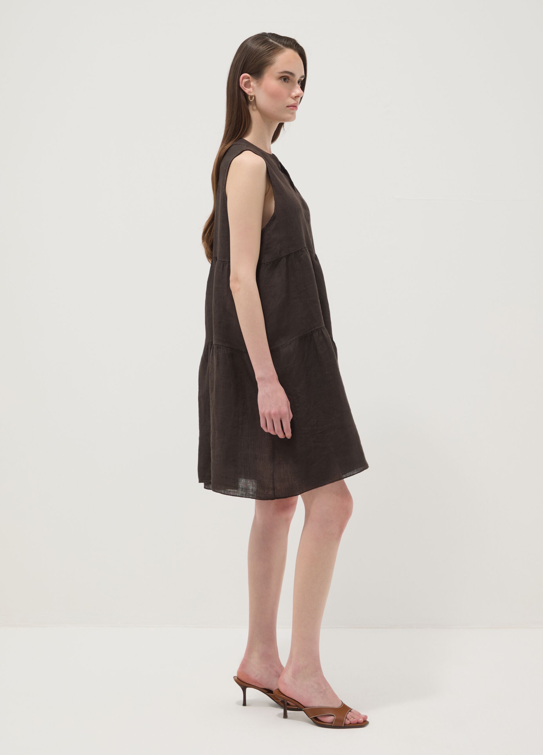 Brown sleeveless pure linen dress, regular fit