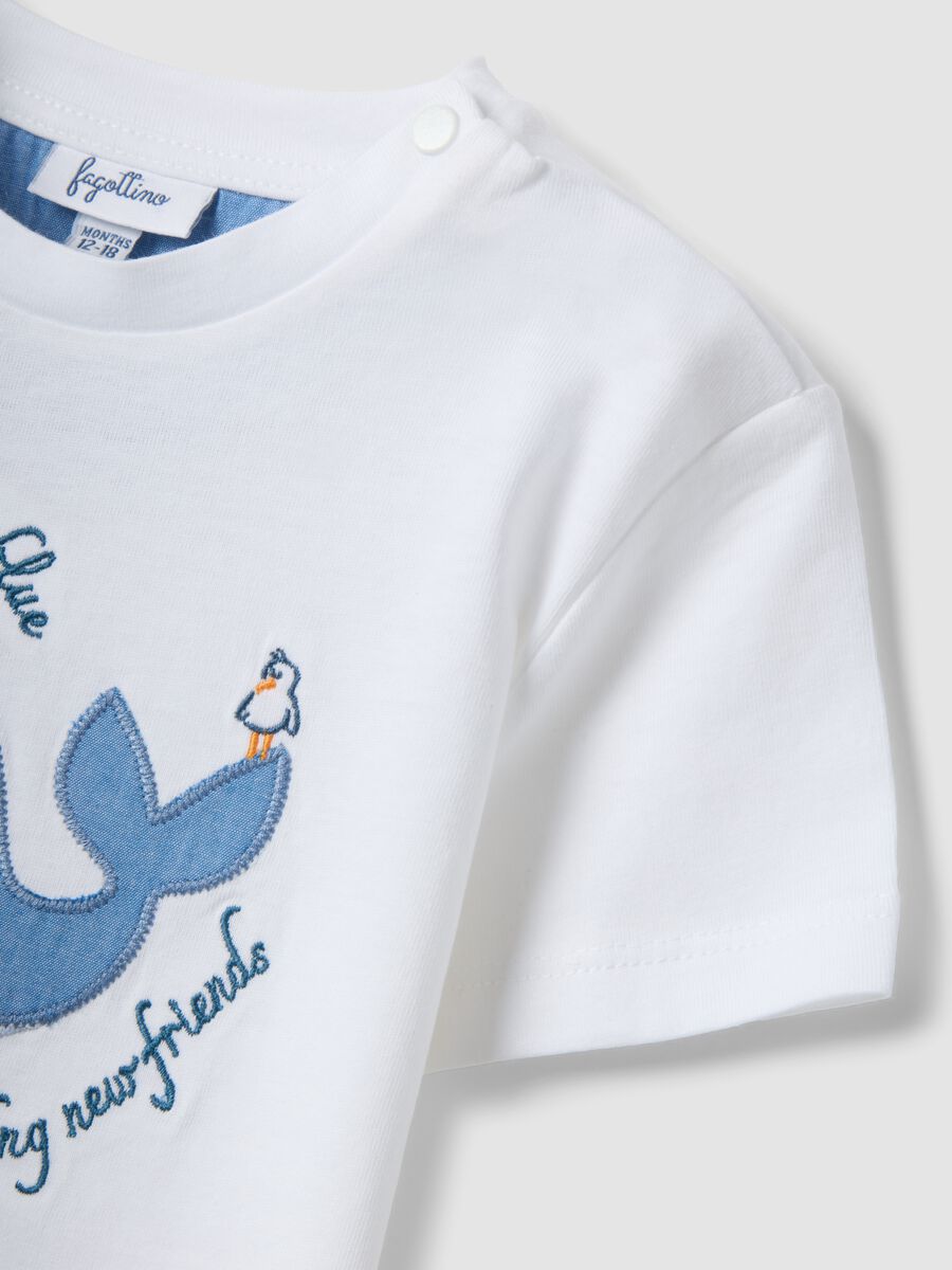 White pure cotton T-shirt with embroidered whale_3