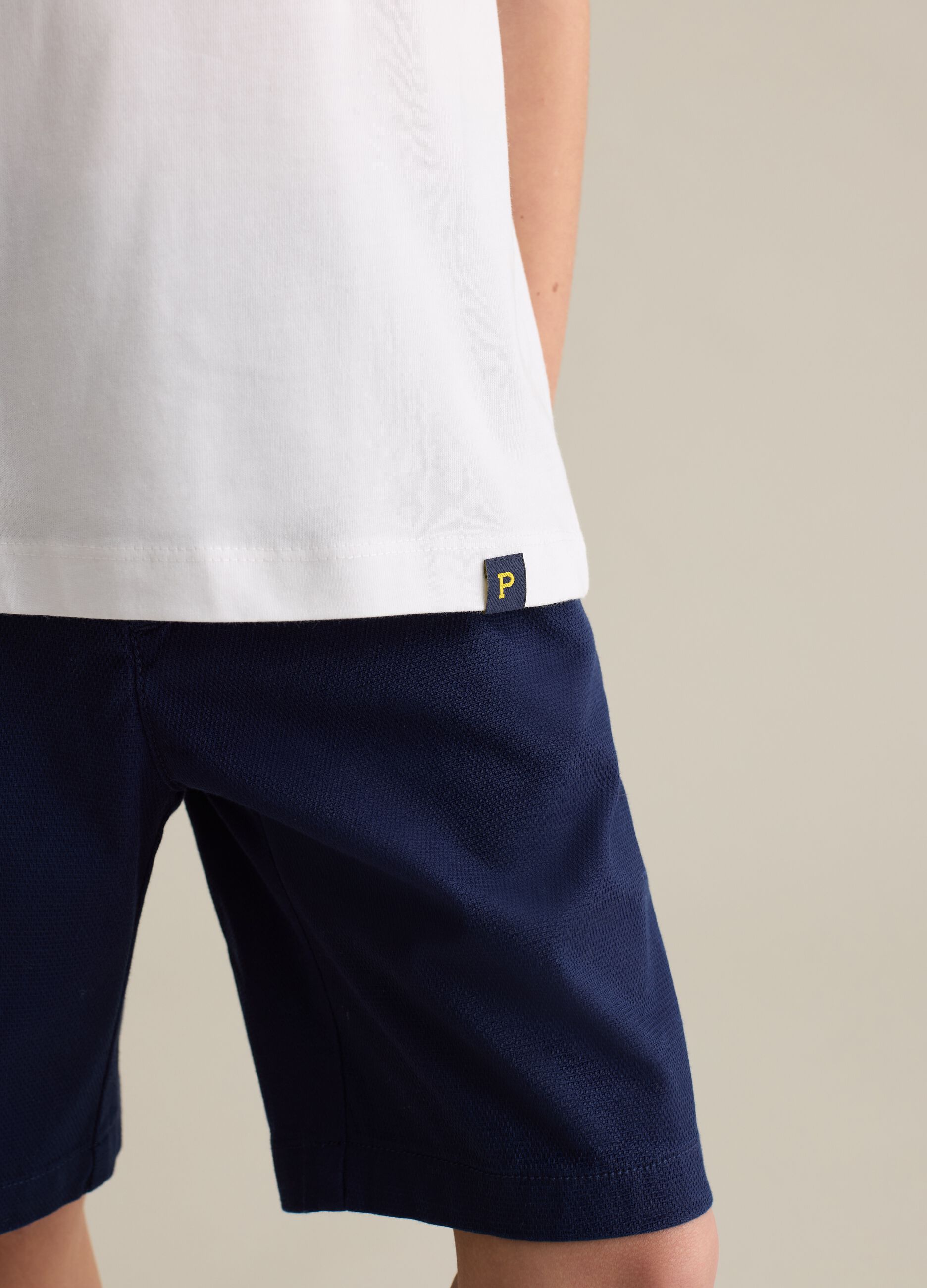 White cotton T-shirt with round neck