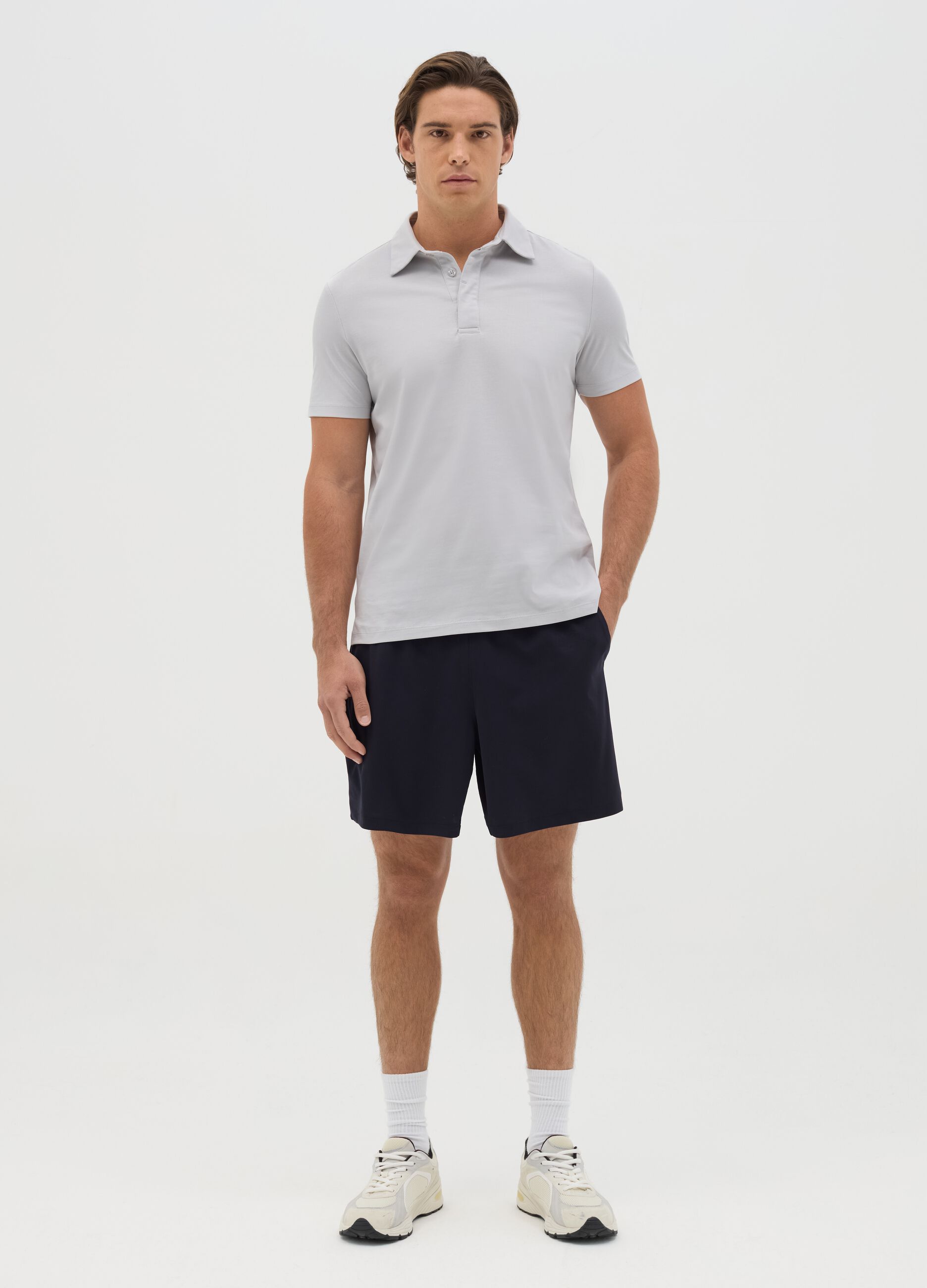 Blue Bermuda joggers in stretch fabric