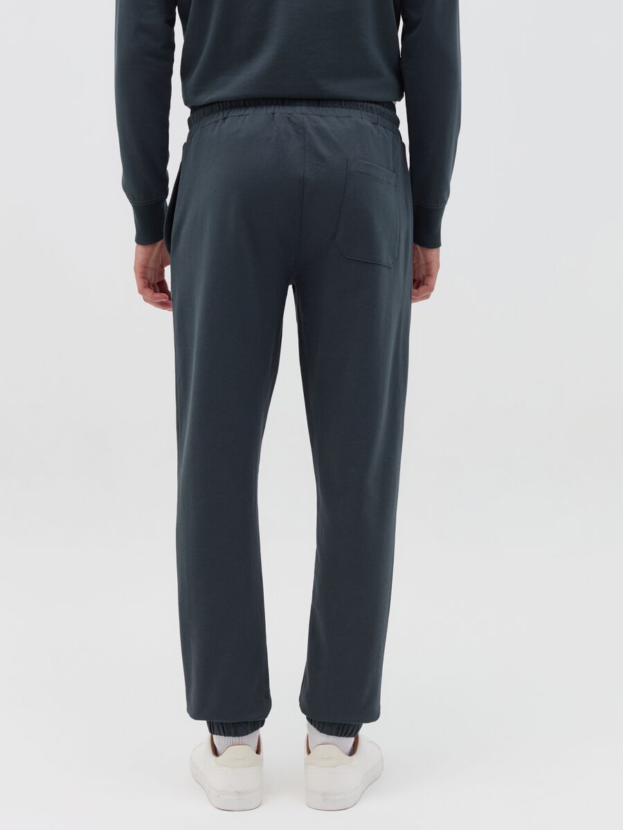 Fleece joggers with drawstring_3