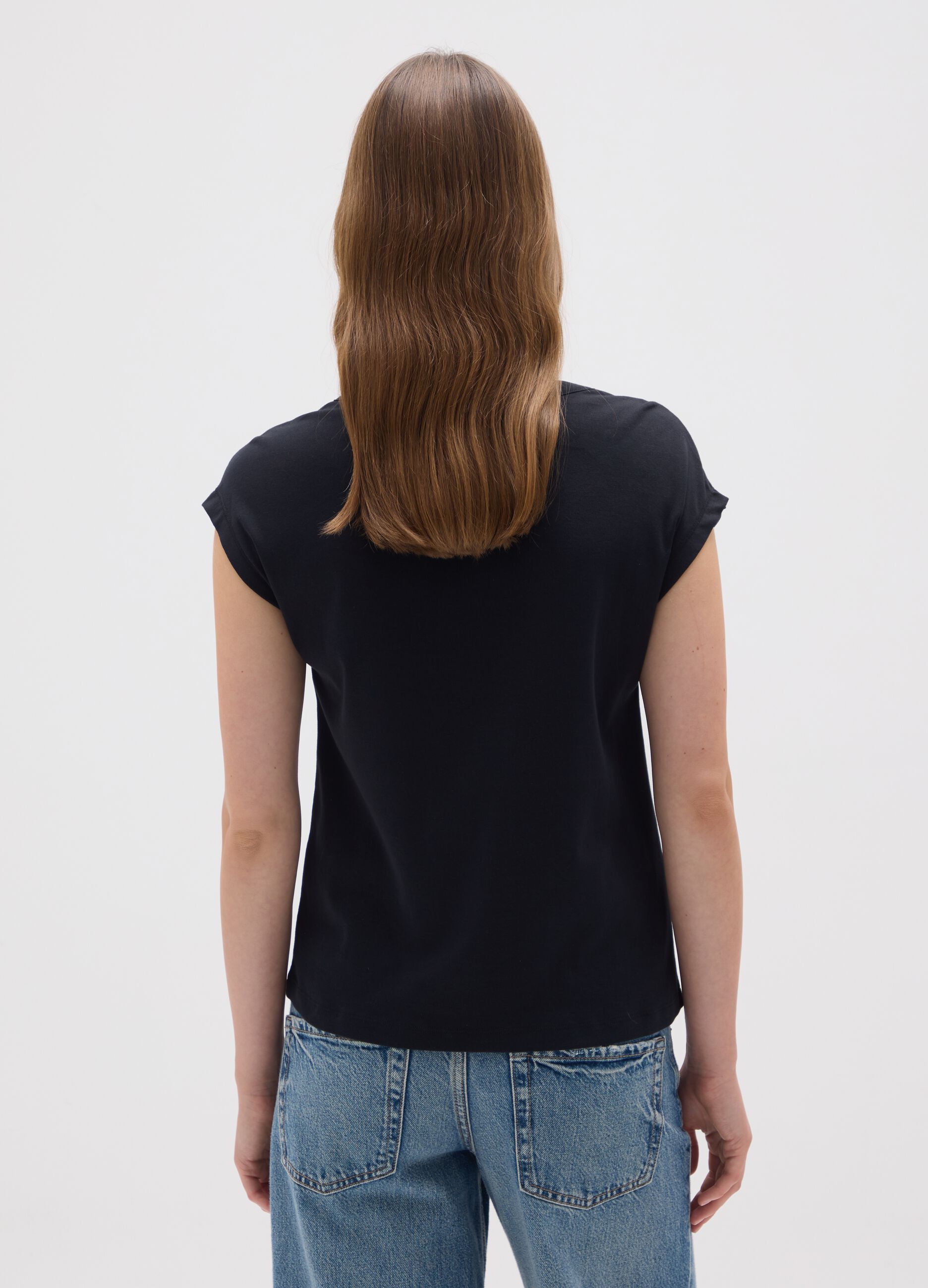Black pure cotton women's t-shirt regular fit with lace