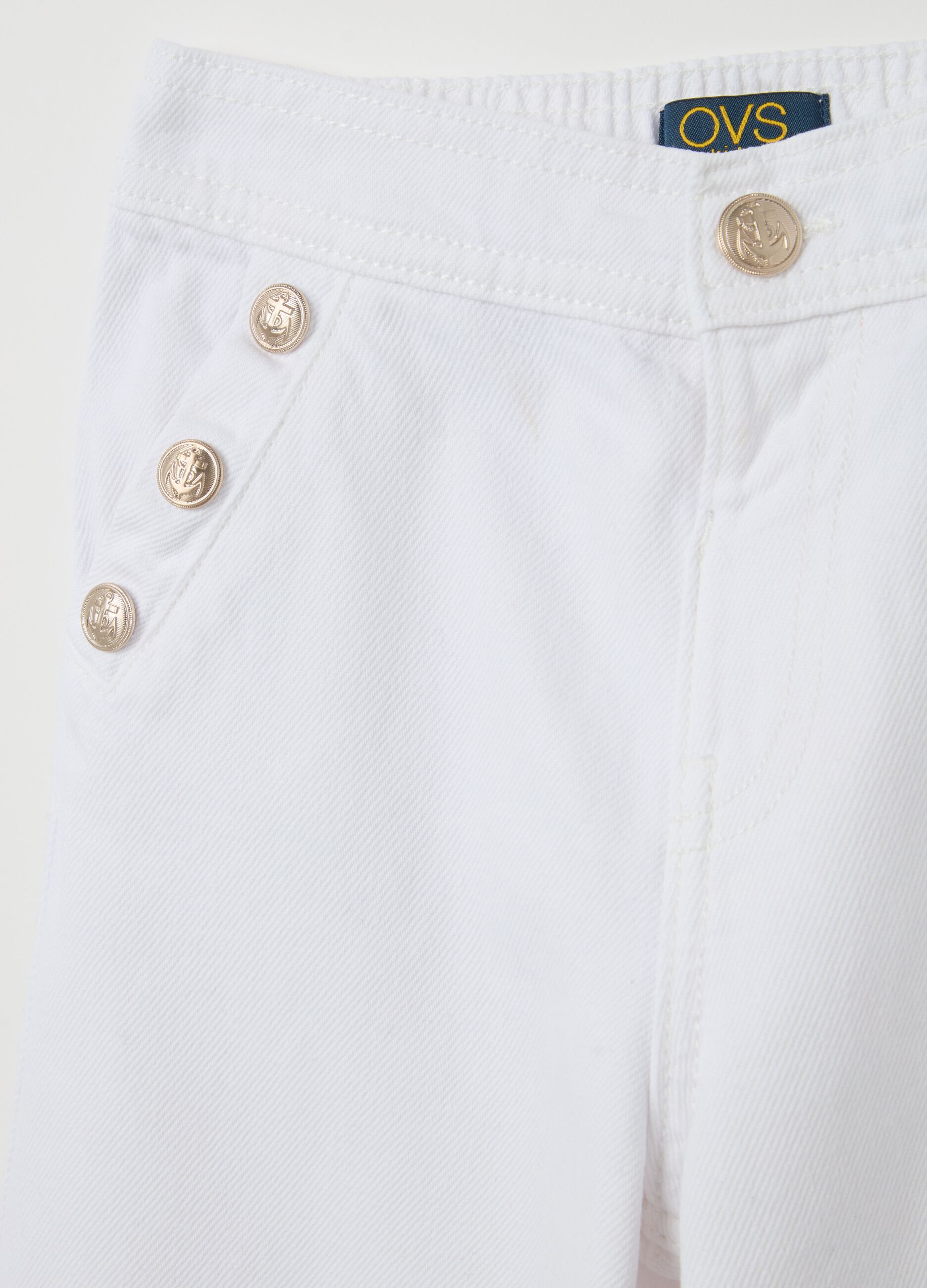 Wide-leg trousers with decorative buttons