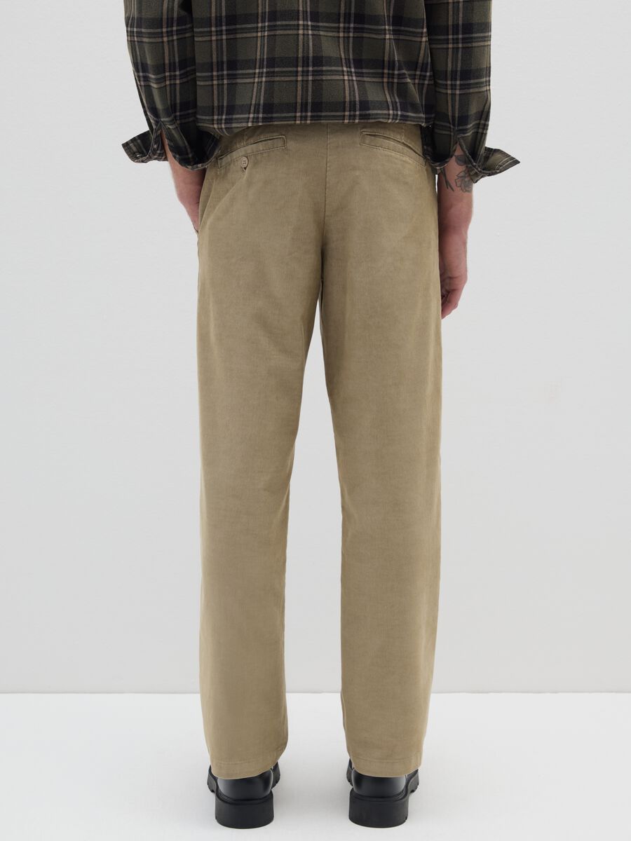 Beige cotton blend regular fit trousers_2