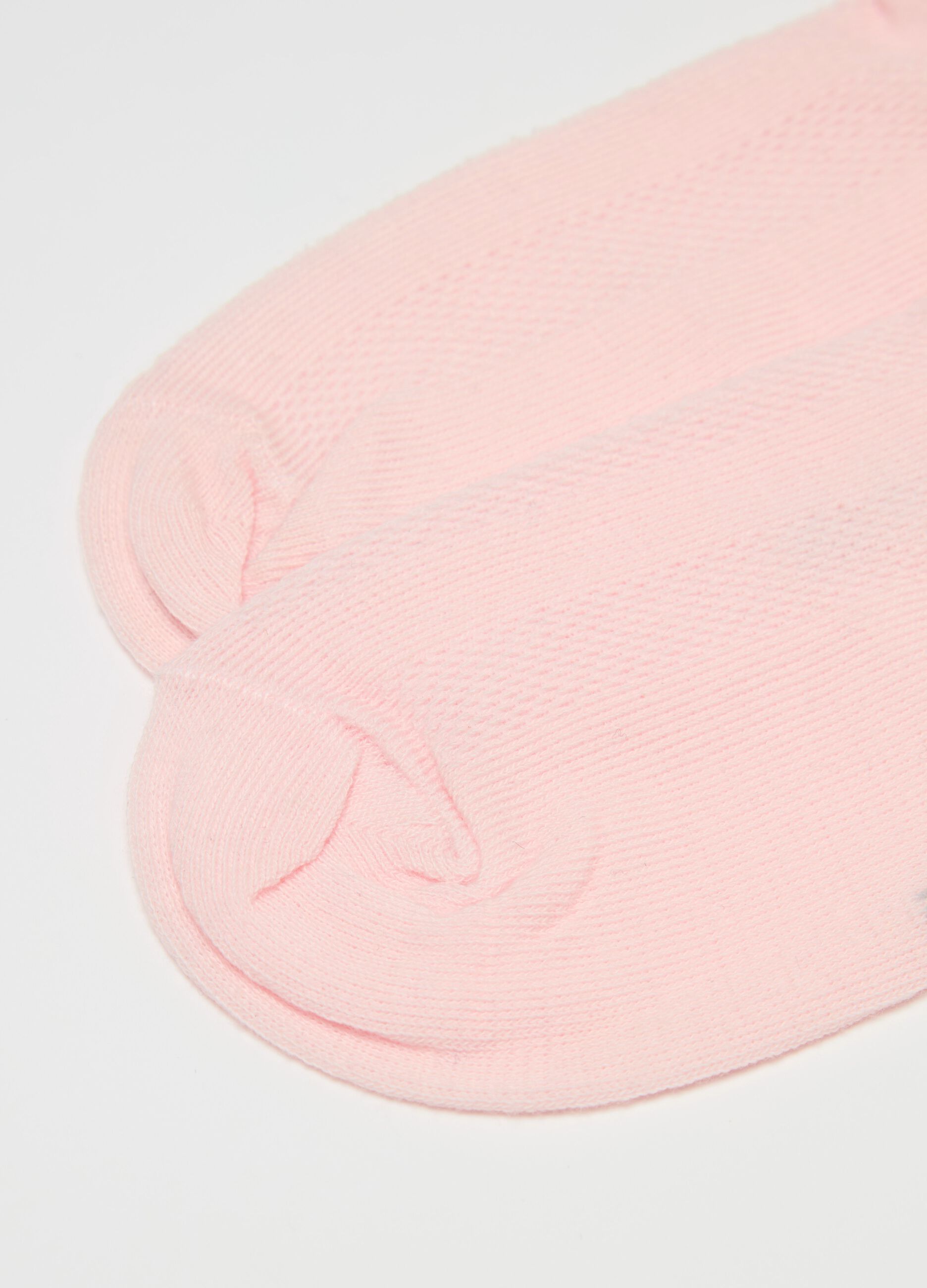 Short socks with tulle