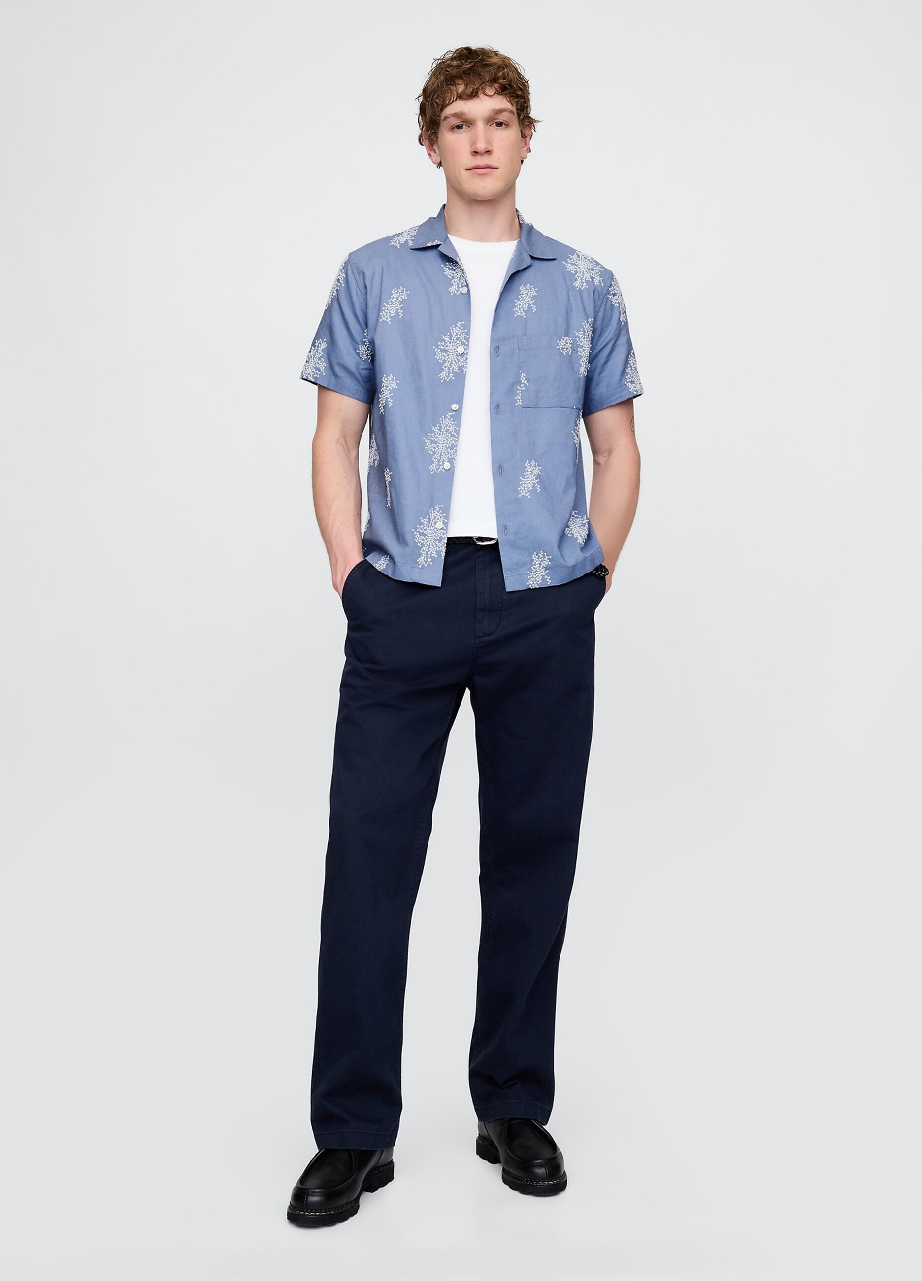 Light blue short sleeve shirt with floral print
