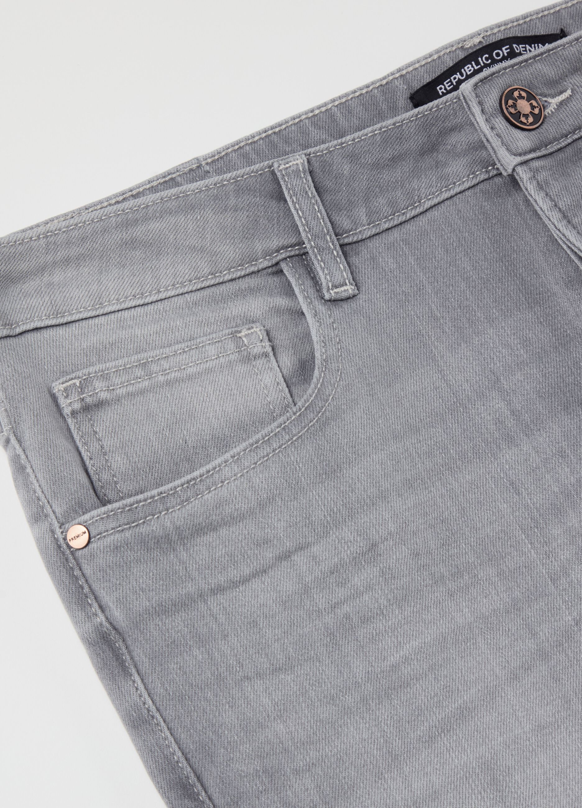 Skinny-fit jeans with five pockets