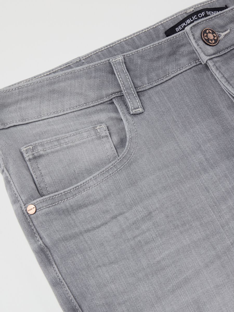 Skinny-fit jeans with five pockets_5
