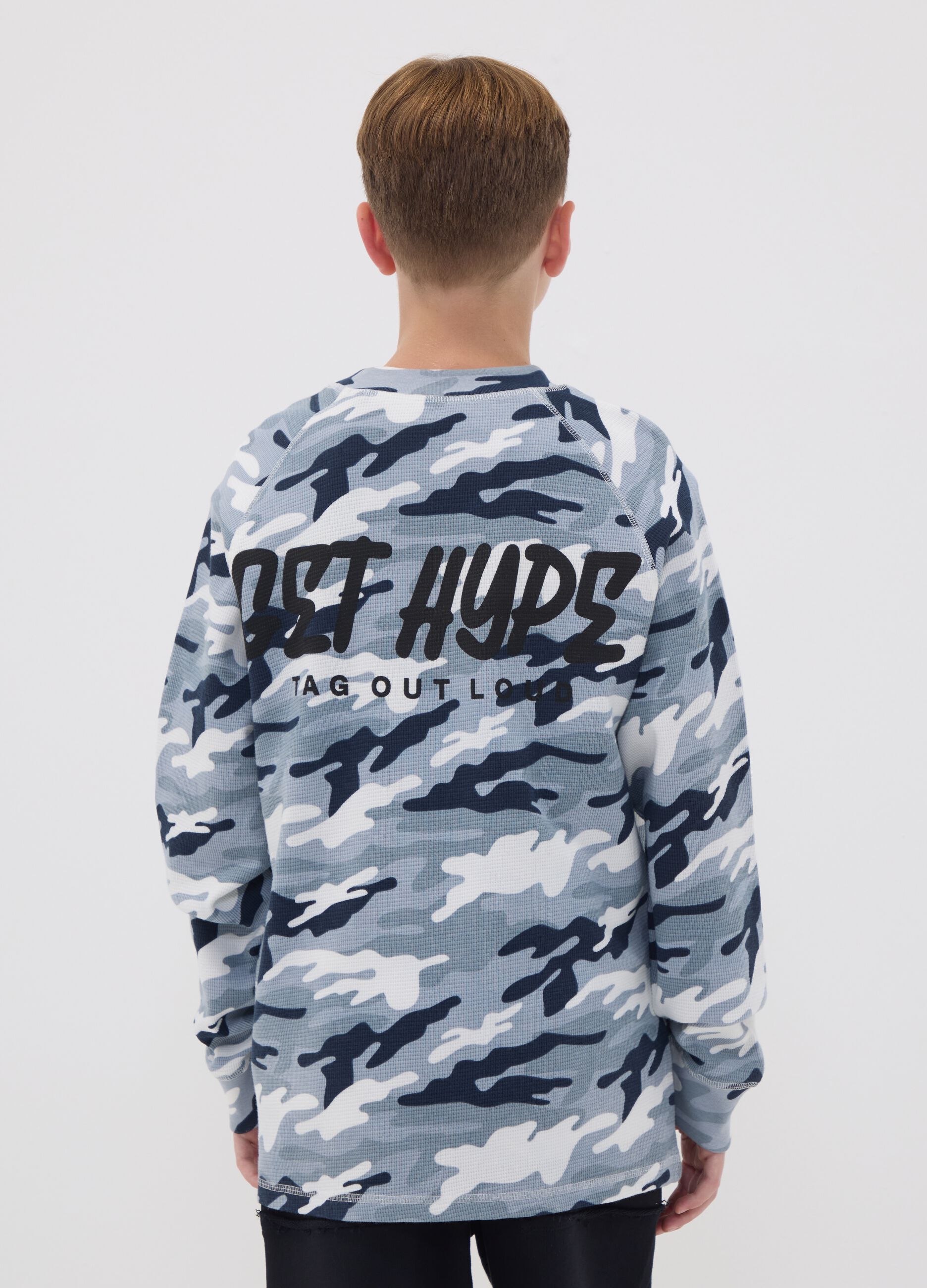 Multicolour relaxed-fit pure cotton T-shirt with camouflage print for boys