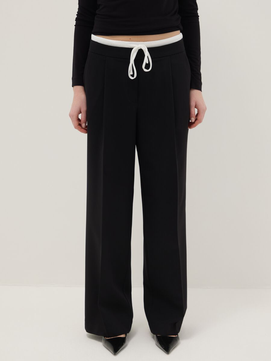 Black regular fit jogger trousers with elastic waist_1