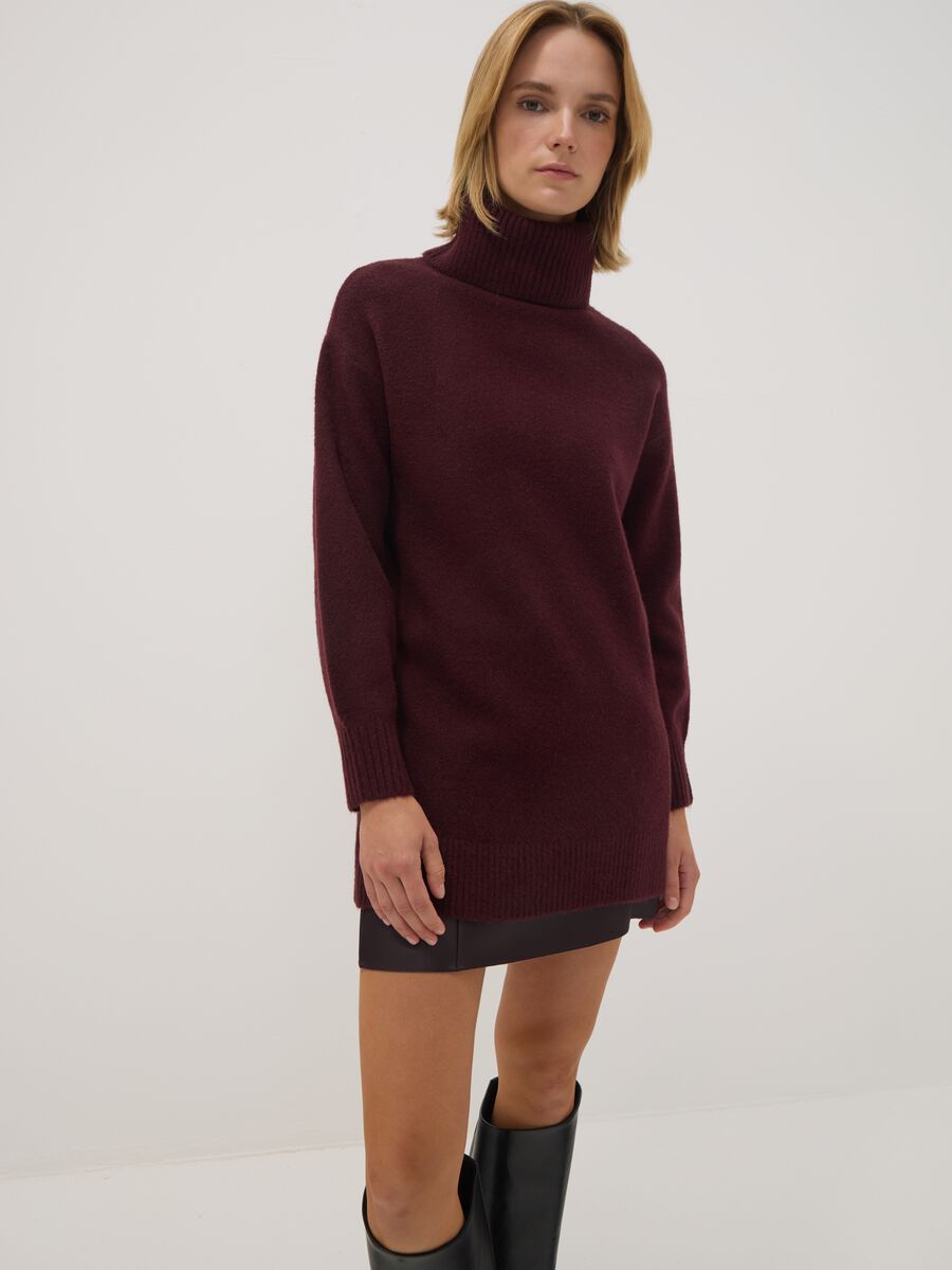 Abito viola in lana elasticizzato con dolcevita_1