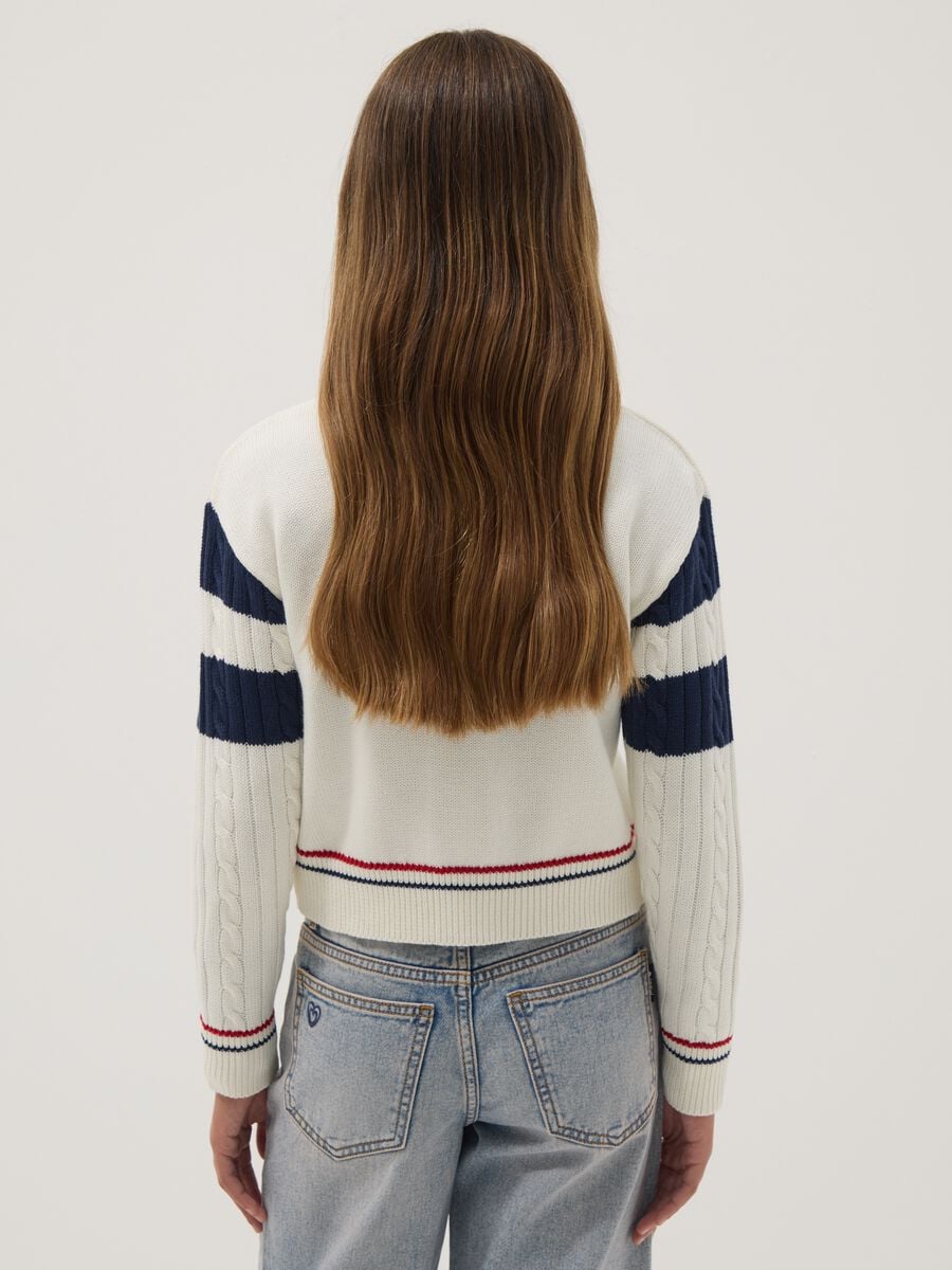 White cotton-blend cardigan with deep V-neck and heart embroidery_2