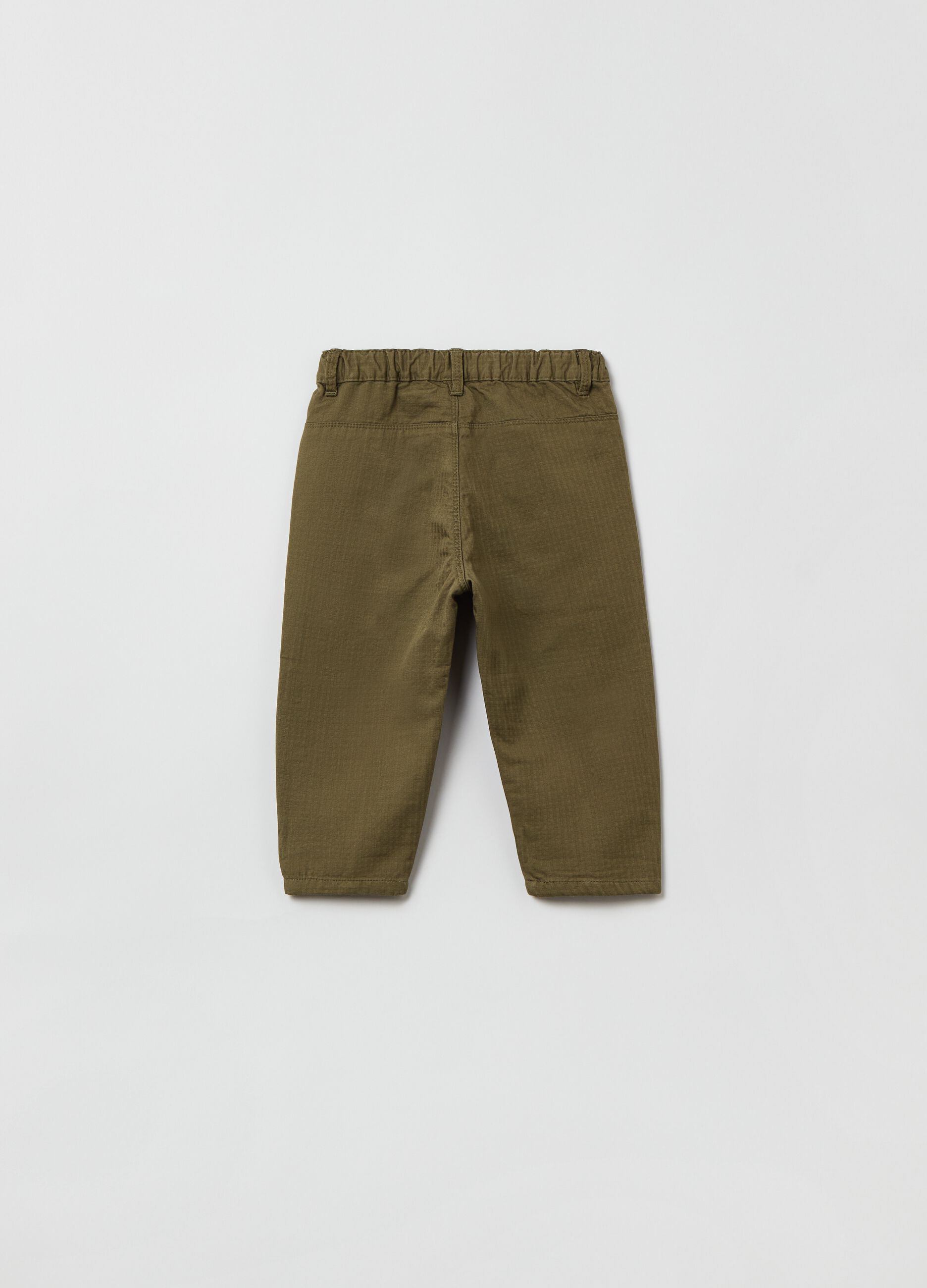 Trousers in cotton with patch pockets