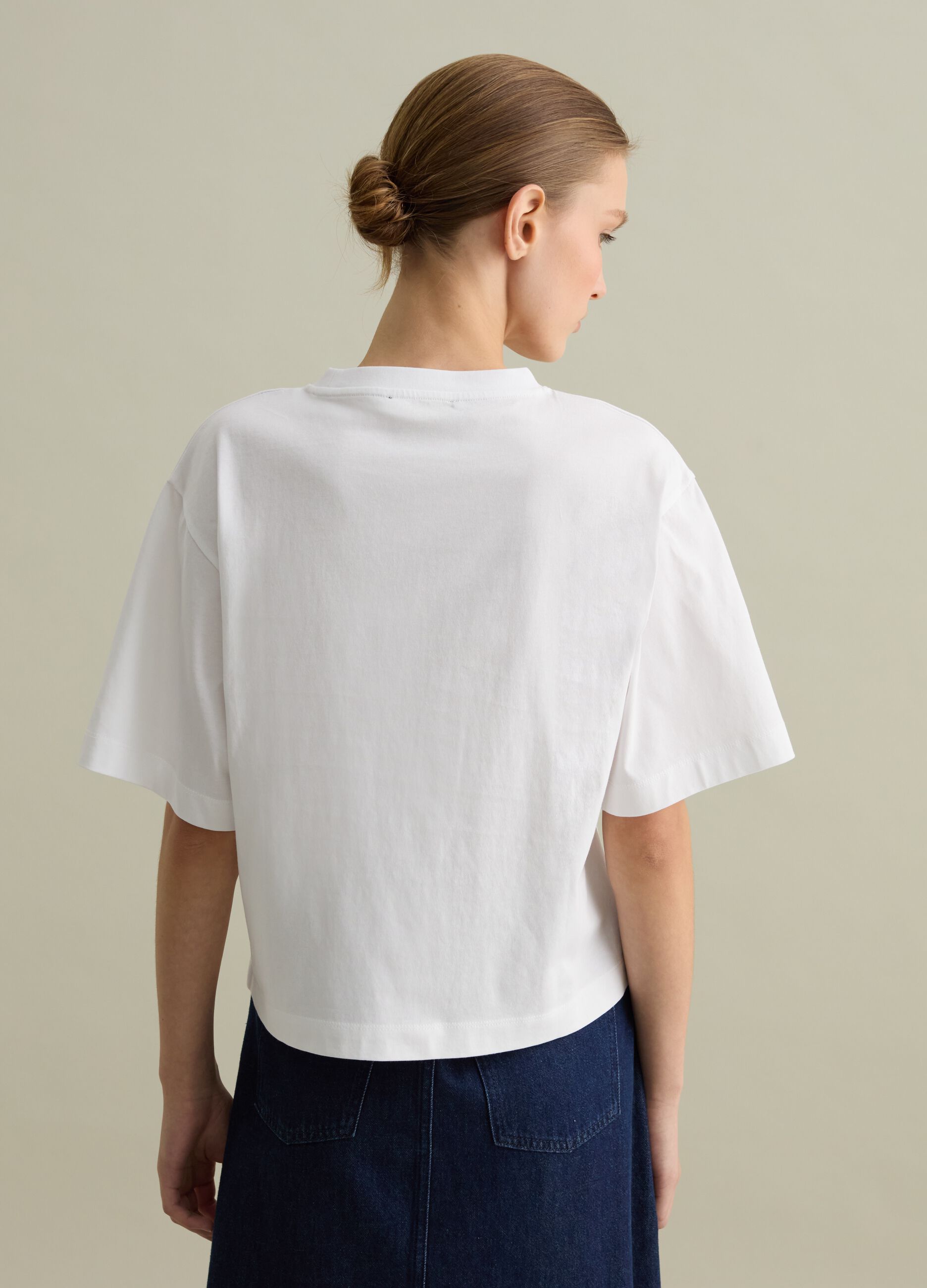 White boxy-fit T-shirt with floral embroidery