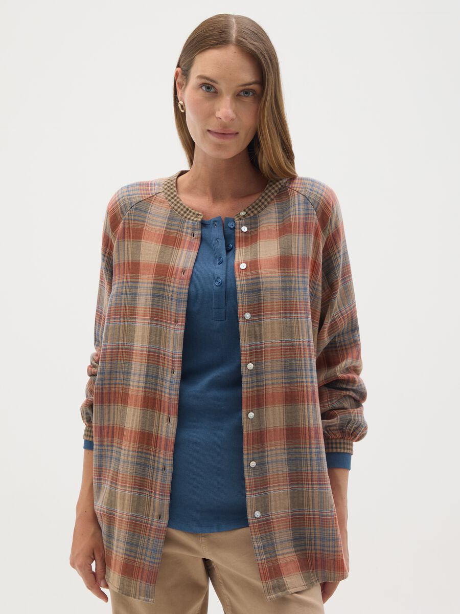 Multicolor Check Maternity Shirt_1