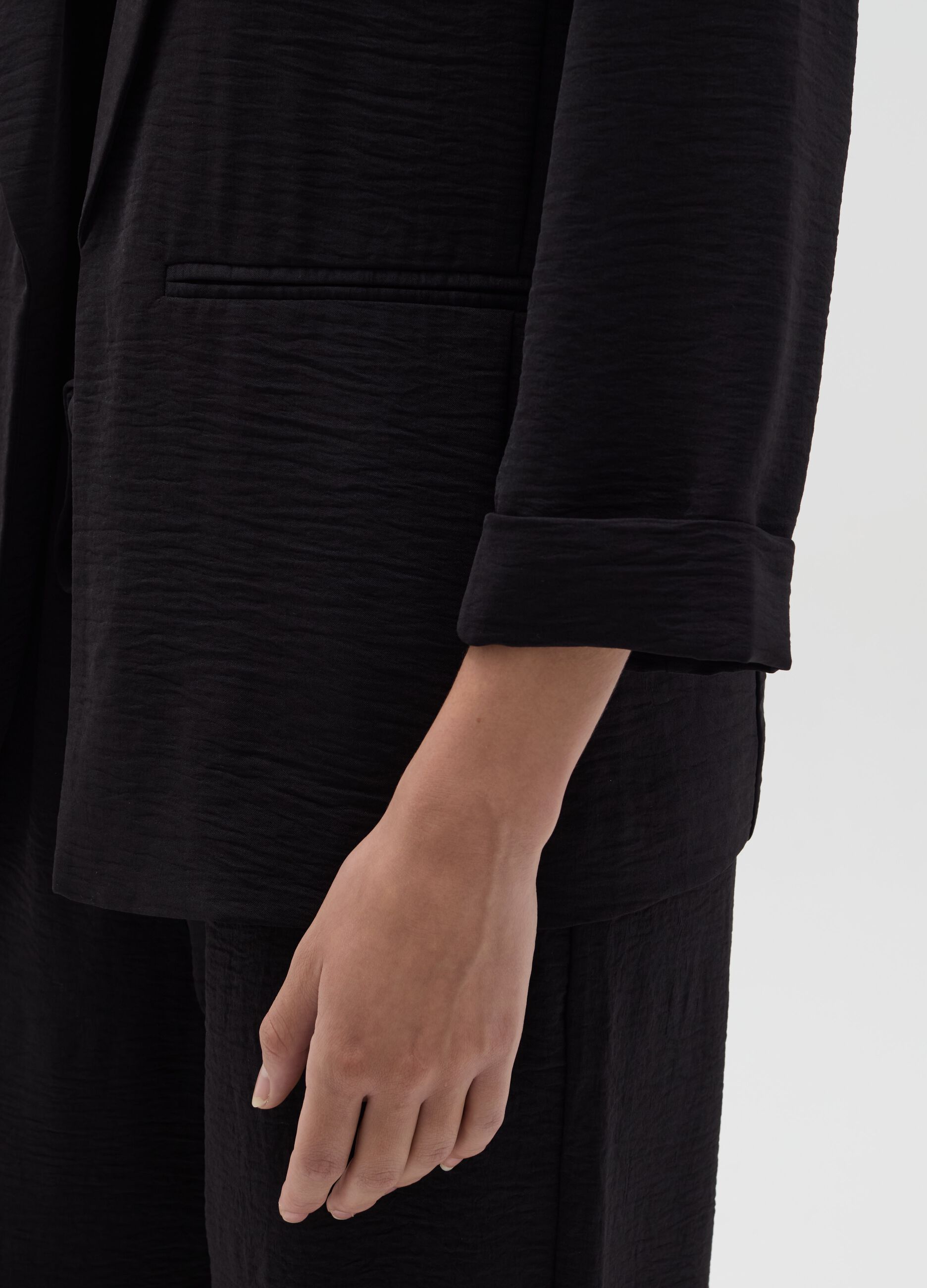 Blazer fluido aperto effetto crinkle