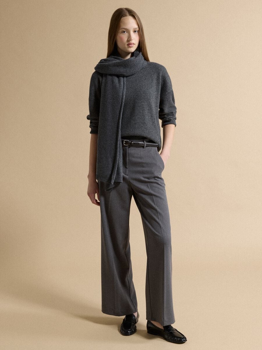 Sciarpa grigia in puro cashmere_1