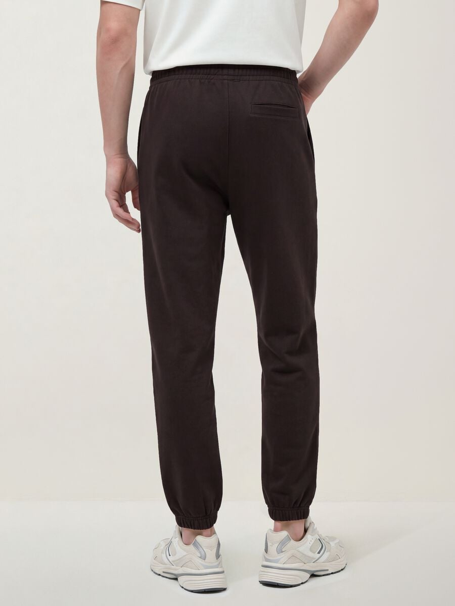 Pantaloni jogger marroni in tessuto elasticizzato relaxed fit_2