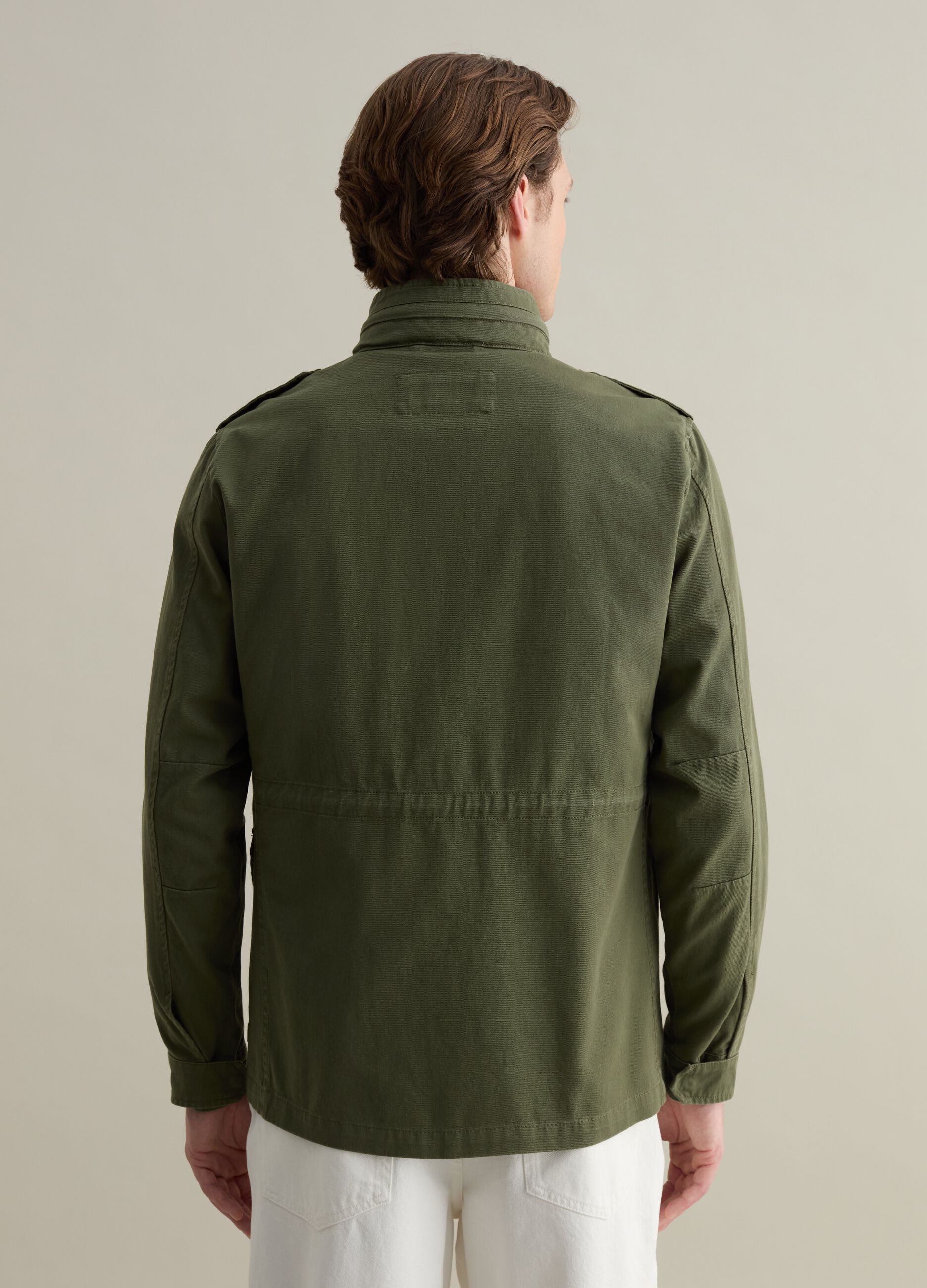 Short safari jacket with internal hood