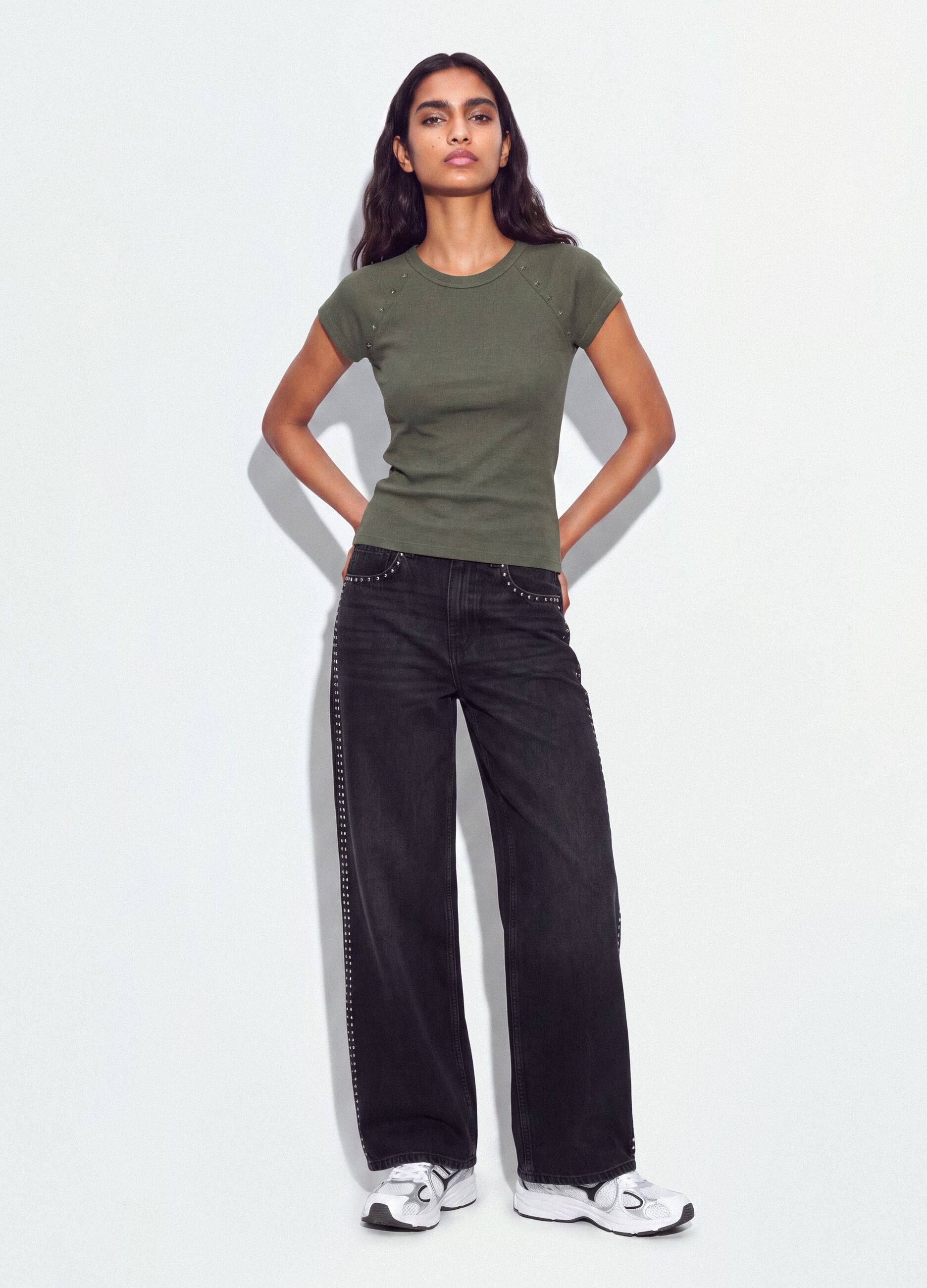Green fitted ribbed stretch-cotton T-shirt with studs