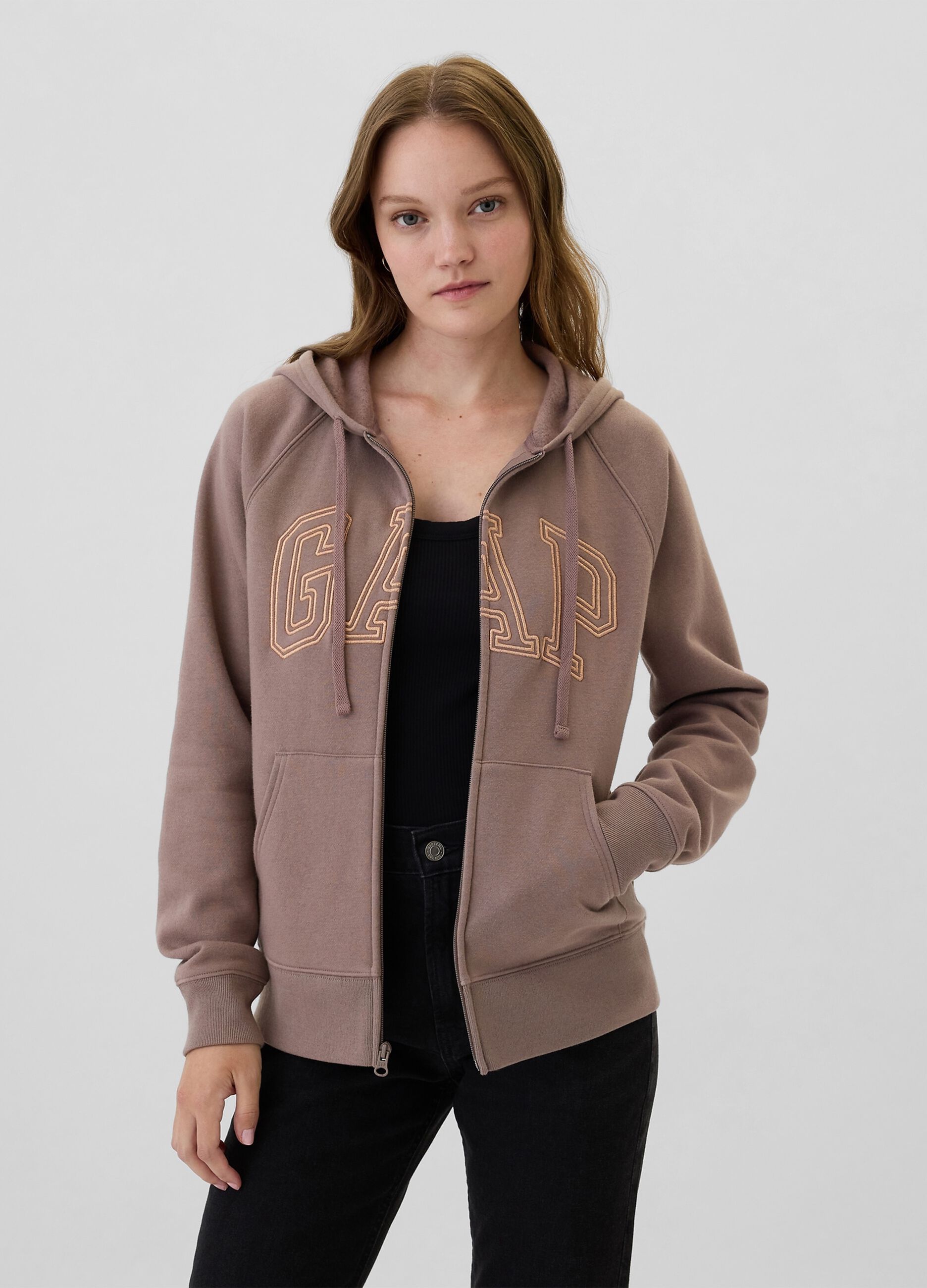 Sweatshirt with hood and logo embroidery