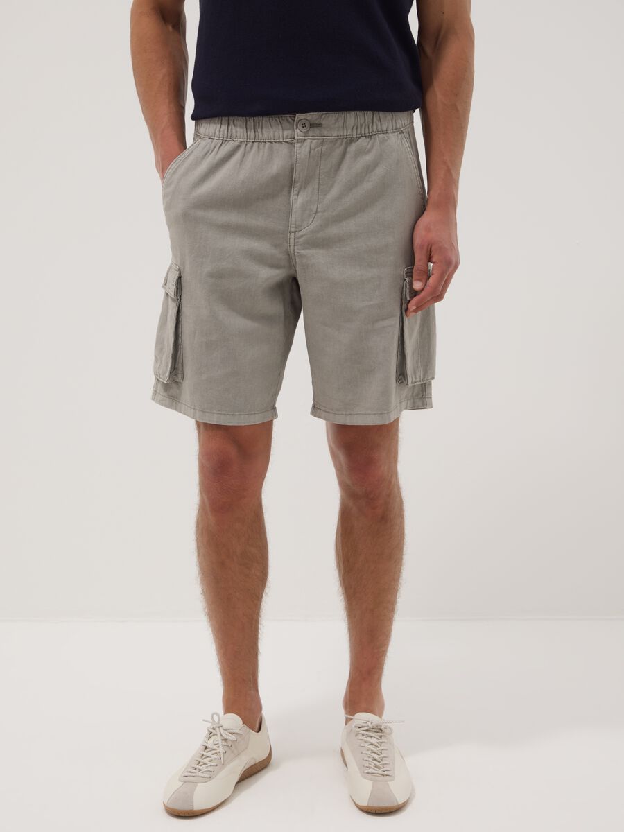 Grey linen-blend cargo Bermuda shorts_2
