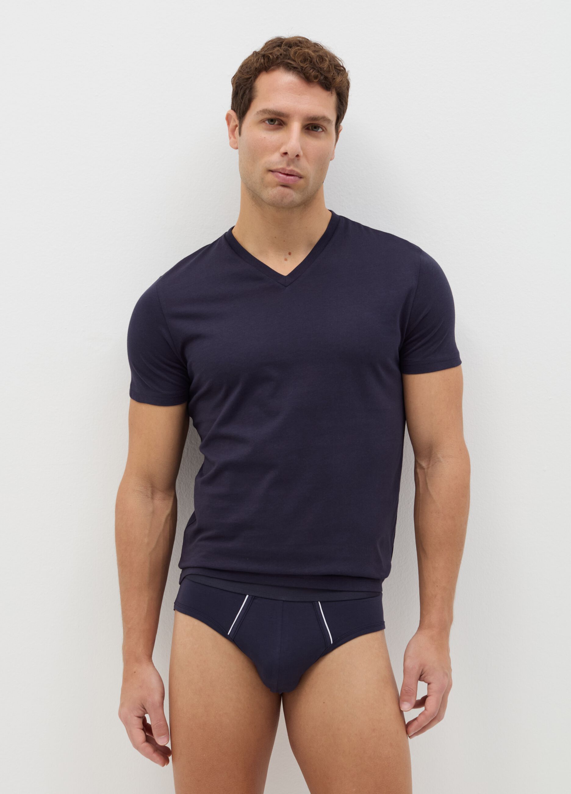 Organic cotton undershirt with V neck