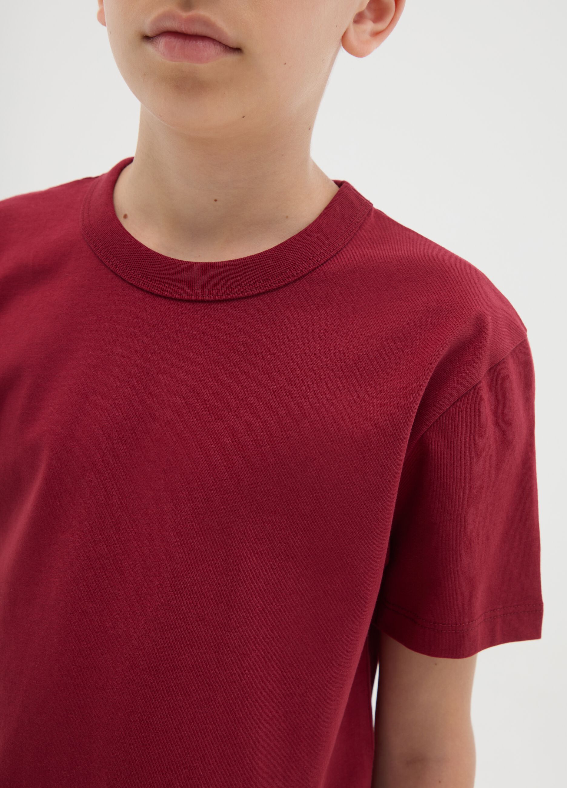Essential red T-shirt in organic cotton